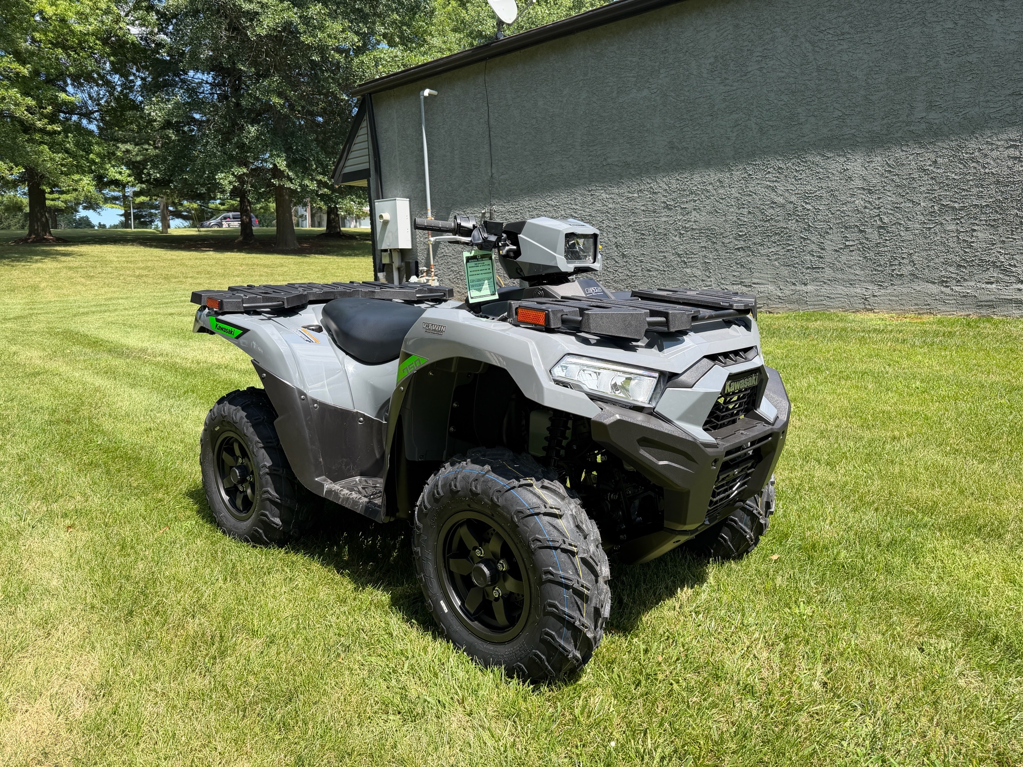 2027 Brute Force® 750 EPS