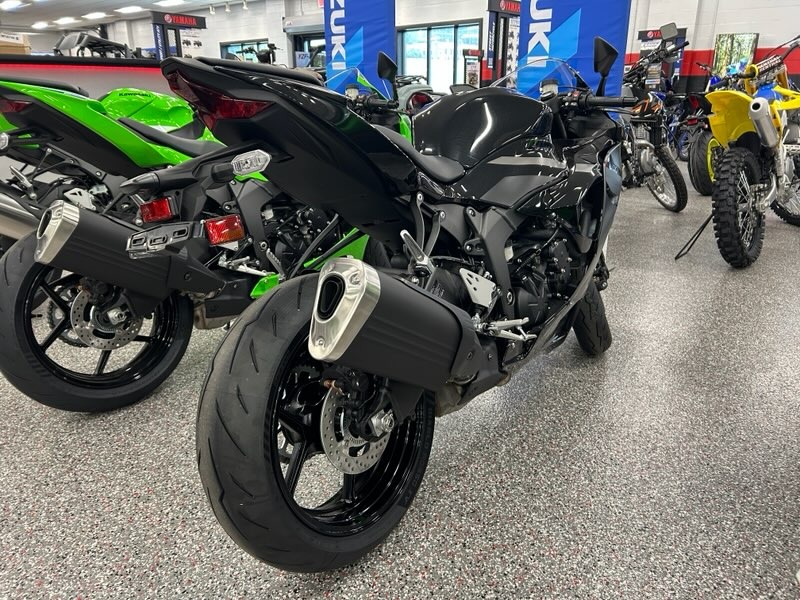 2027 Kawasaki NINJA® ZX™-6R ABS, Honey Brook PA | New Motorcycles