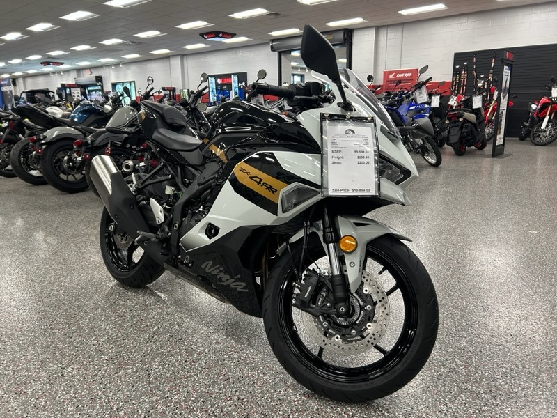 2026 Ninja® ZX-4RR ABS