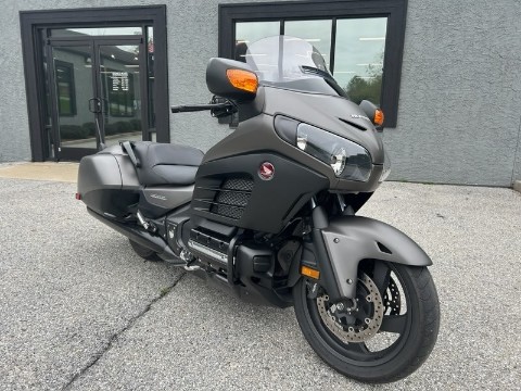 2016 Honda Gold Wing F6B — photo 1 of 4