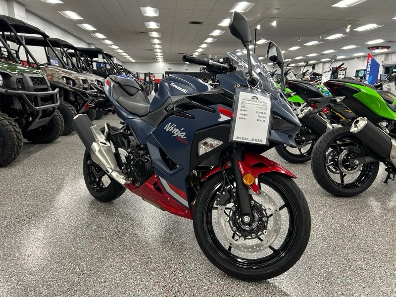 2026 Ninja® 500 ABS