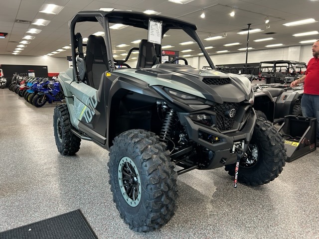 2026 Wolverine RMAX2 1000 XT-R