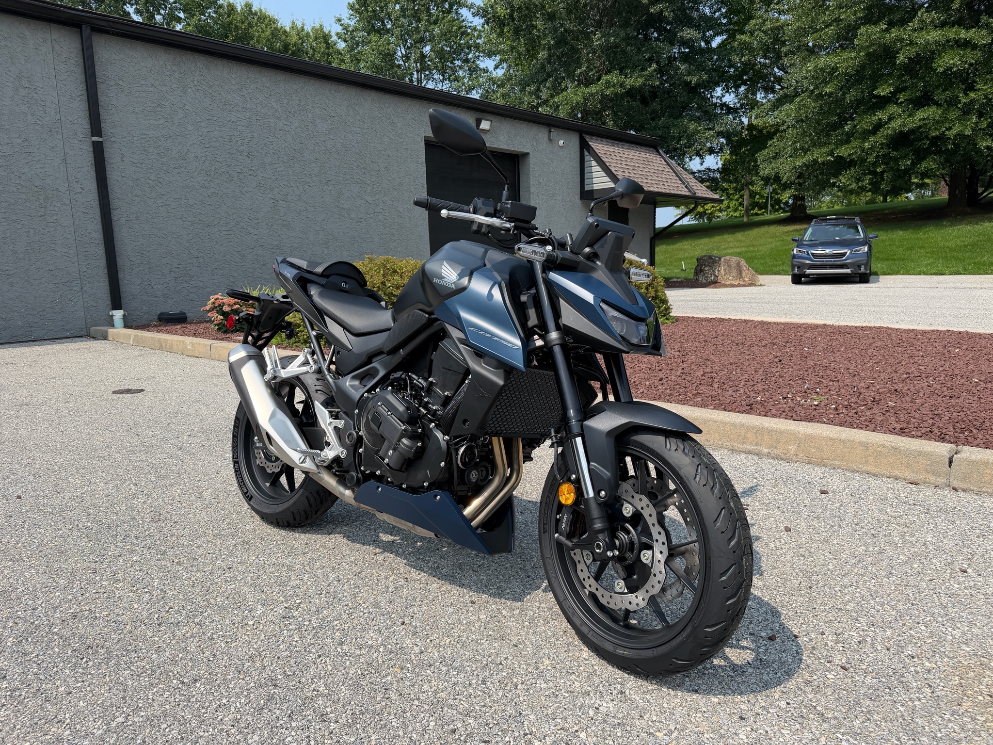 2026 CB750 Hornet E-Clutch