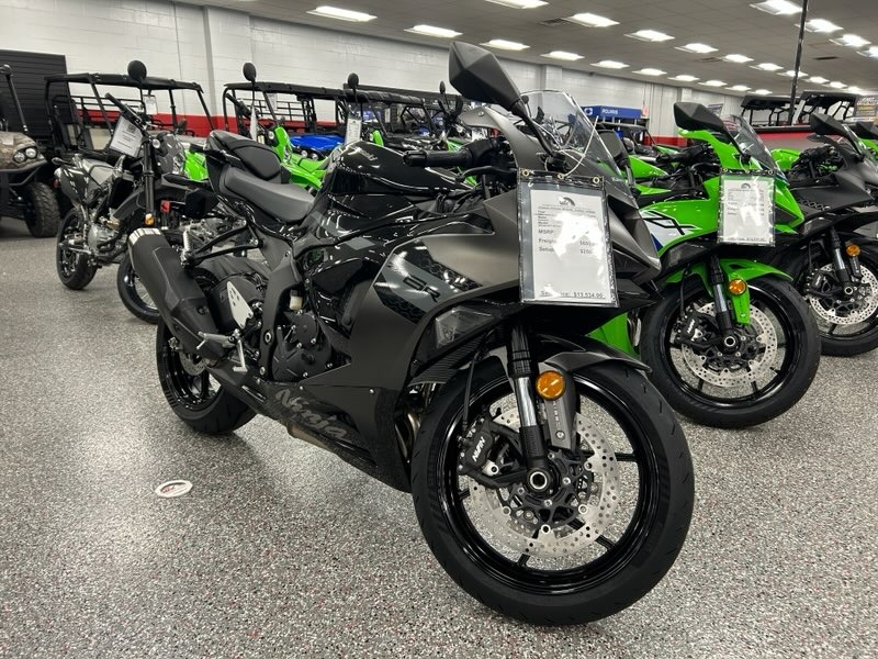2026 Ninja® ZX-6R ABS
