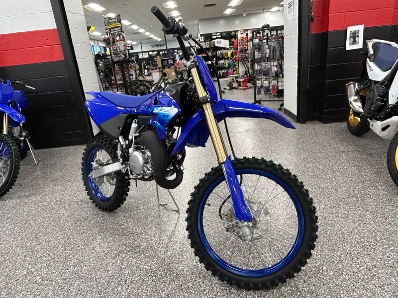 2027 YZ85LW