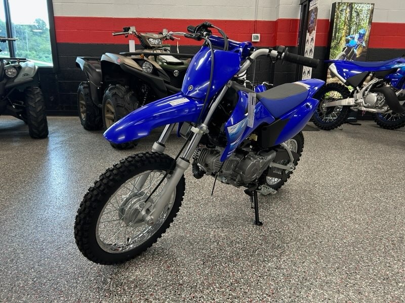 2027 Yamaha TT-R110E 4