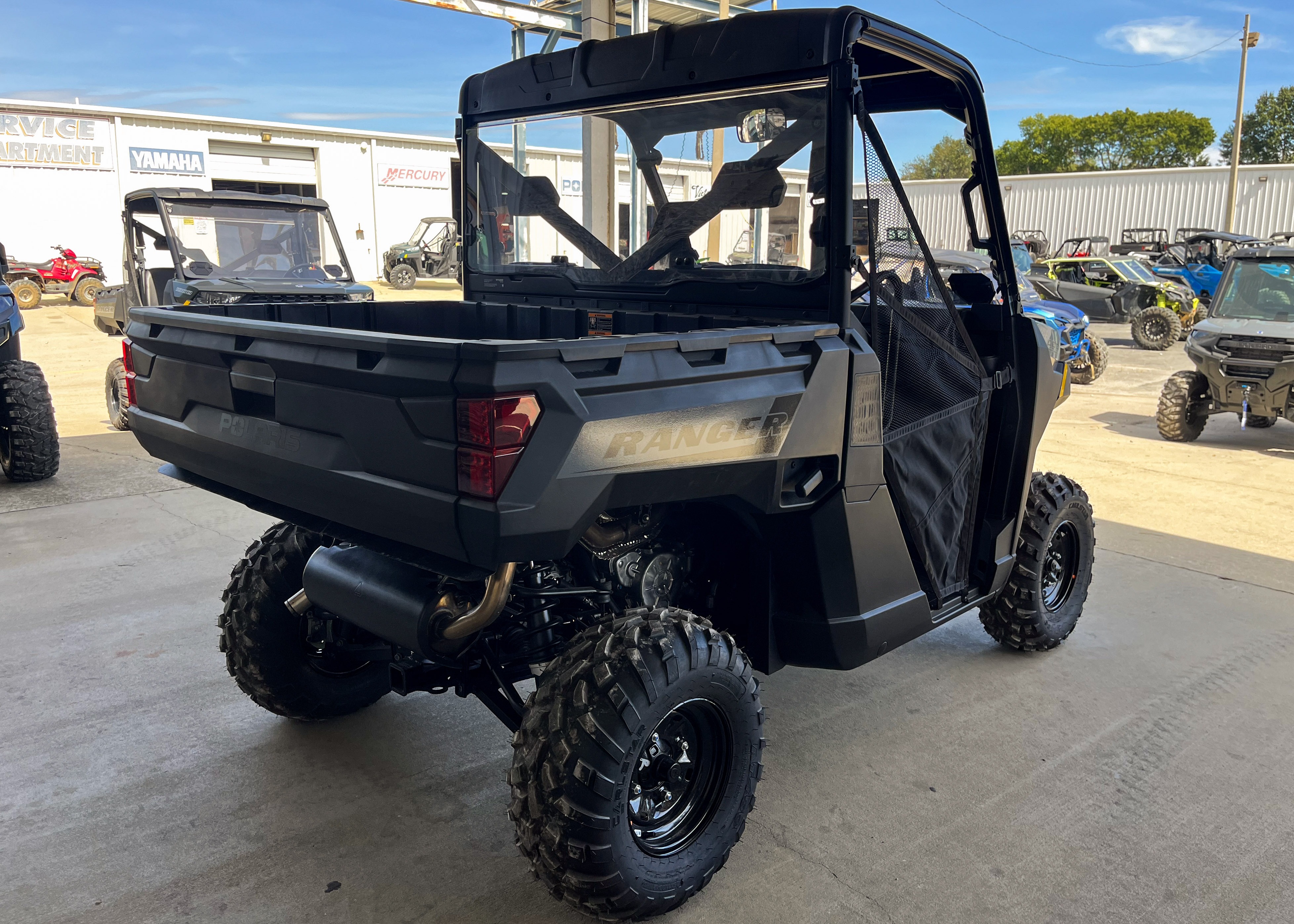 2027 Polaris Ranger 1000 4