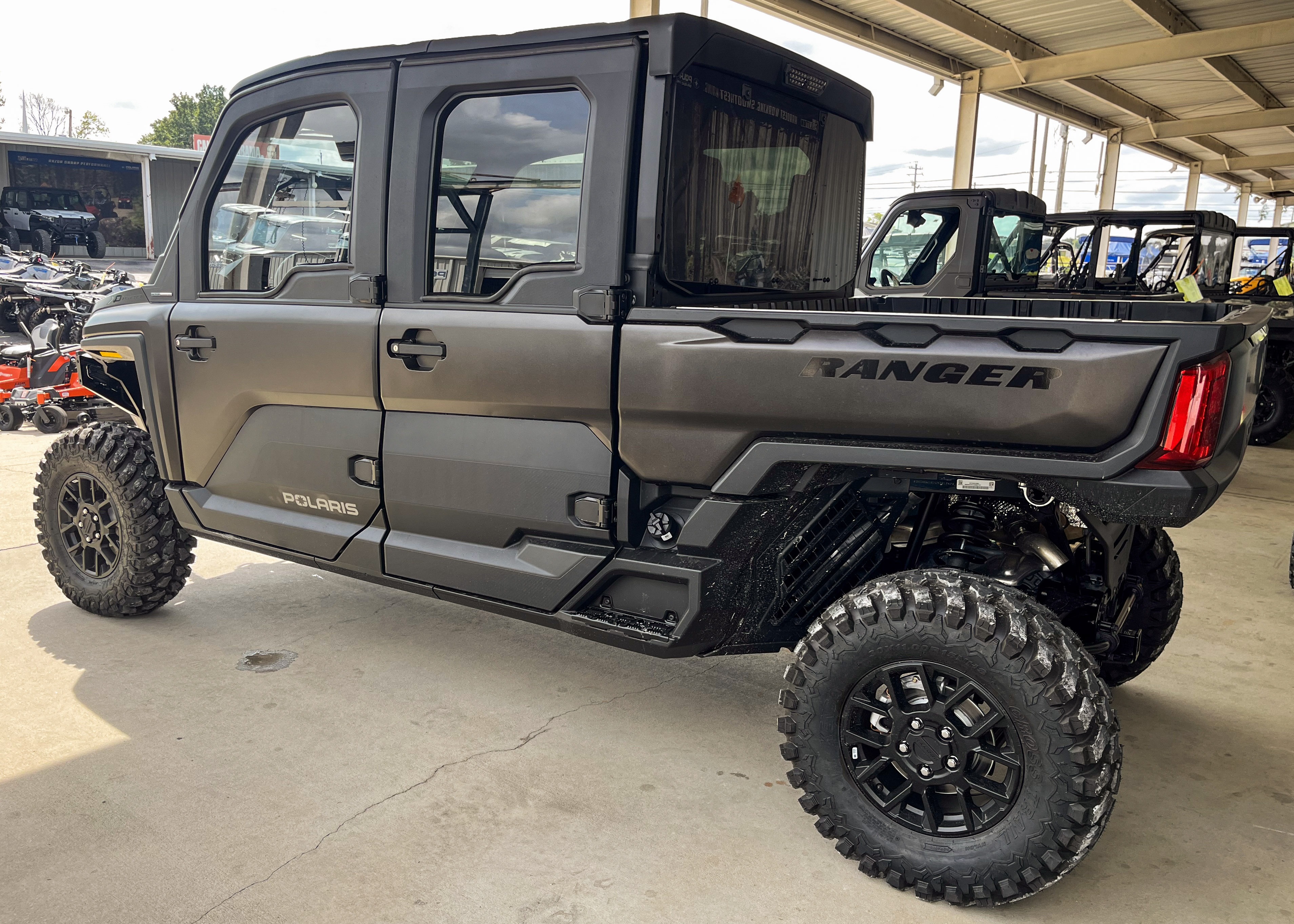 2027 Polaris Ranger Crew XD 1500 NorthStar Ultimate 5