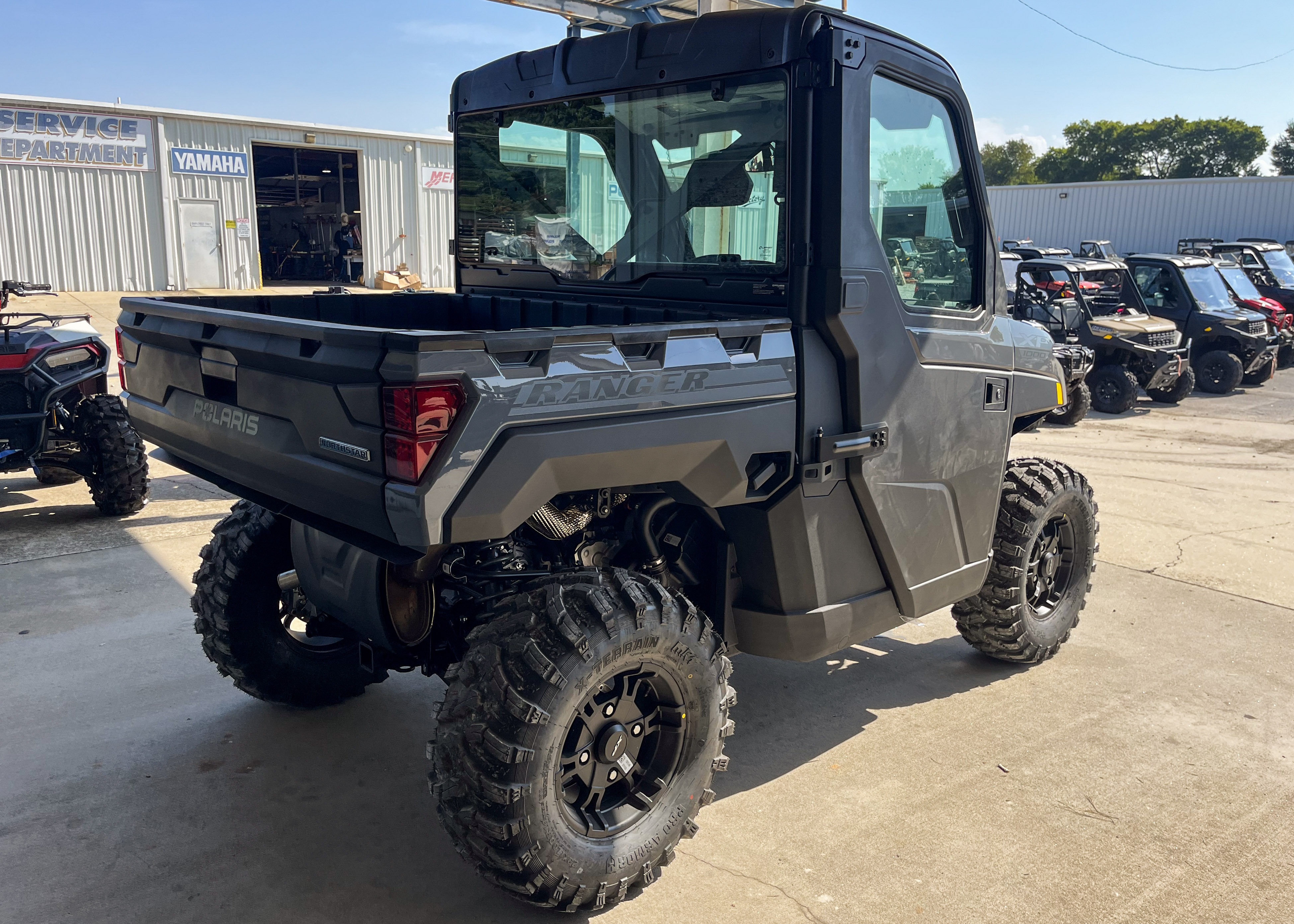 2027 Polaris Ranger XP 1000 NorthStar Ultimate 4
