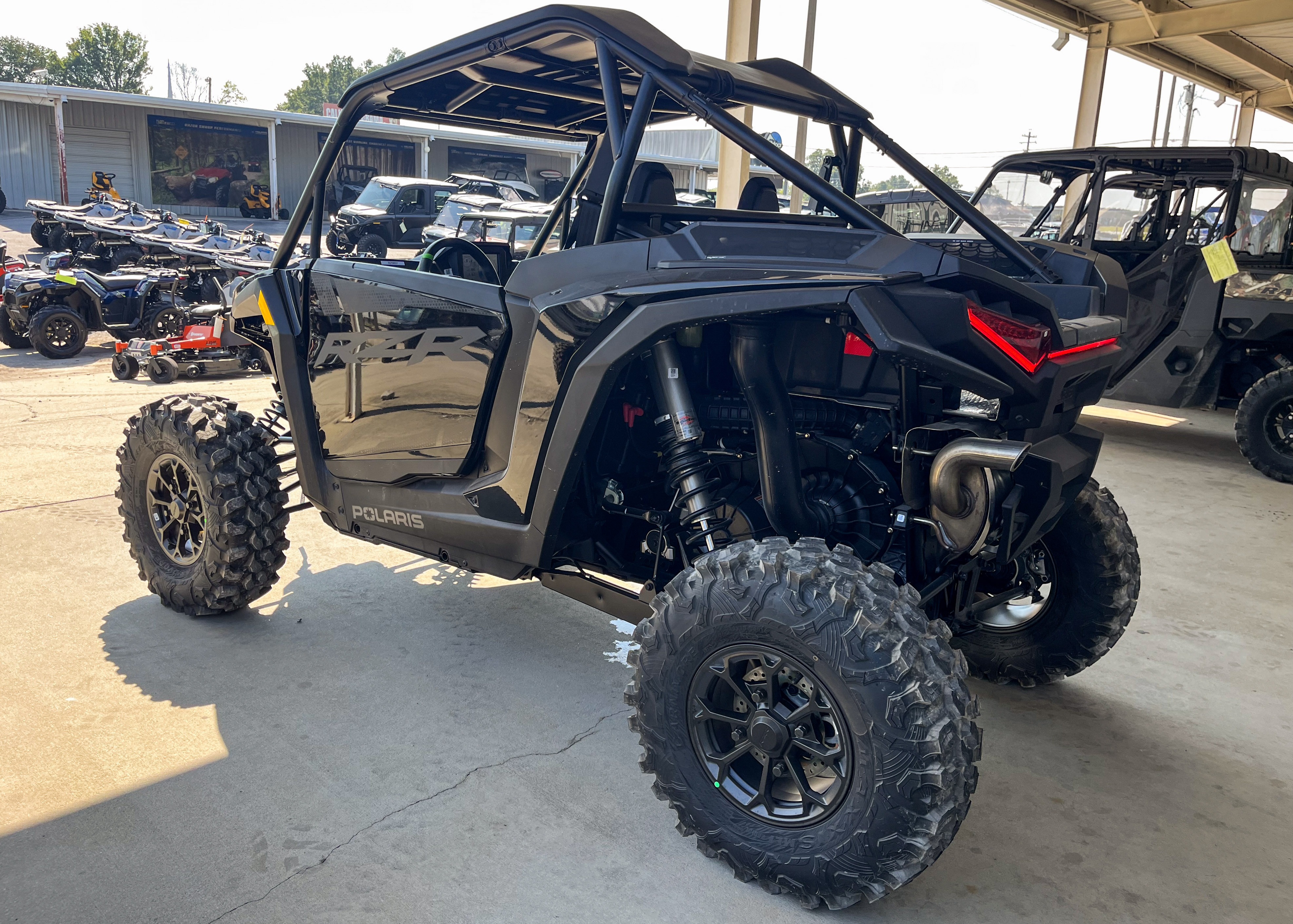 2027 Polaris RZR XP 1000 Ultimate 5