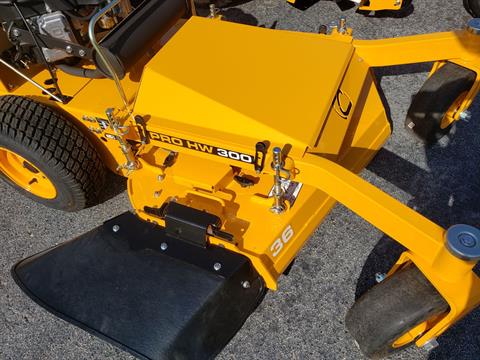 New Cub Cadet Pro HW 336 36 in. Kawasaki FS481V 14.5 hp, Tuscumbia