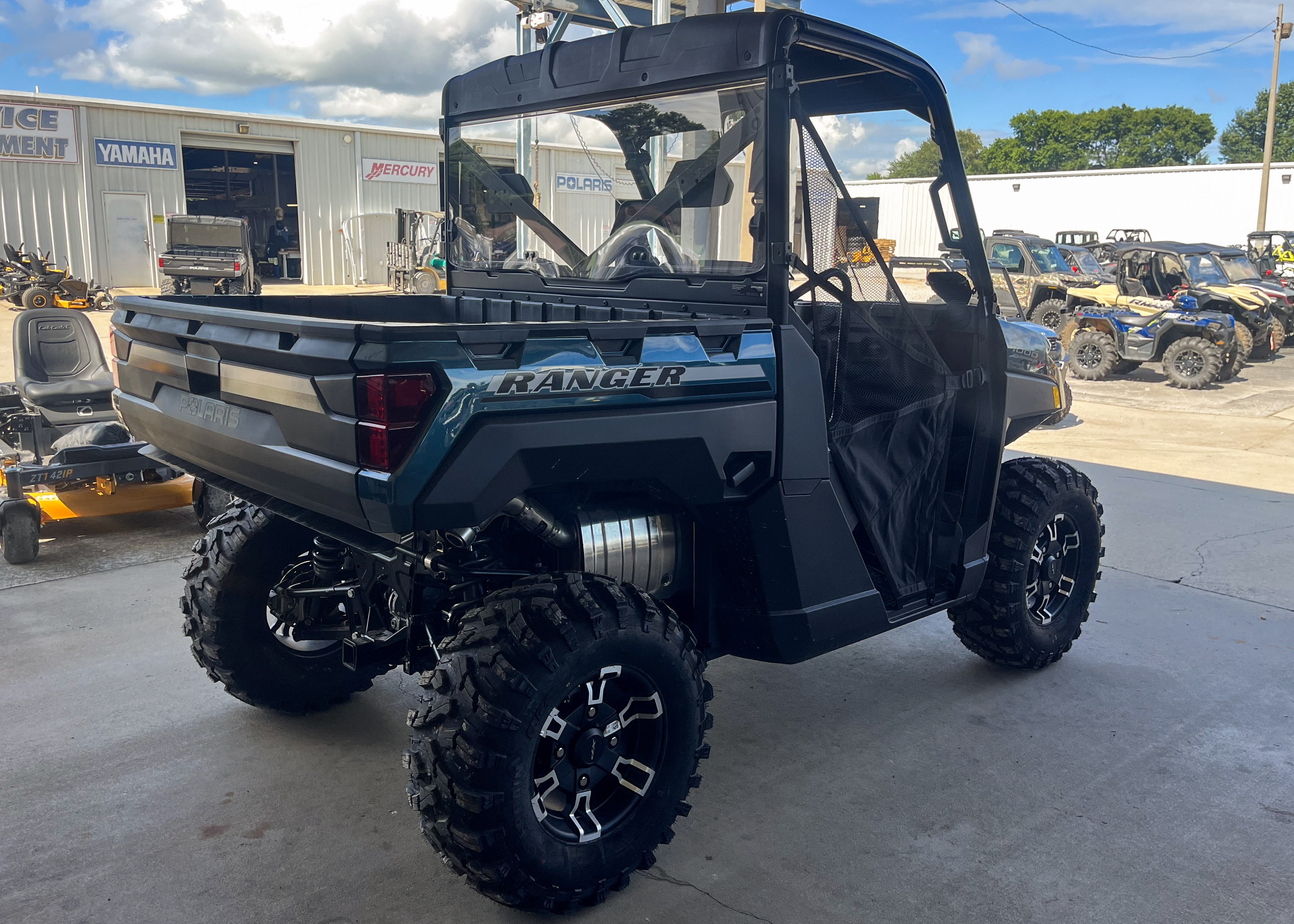 2026 Polaris Ranger XP 1000 Premium 4