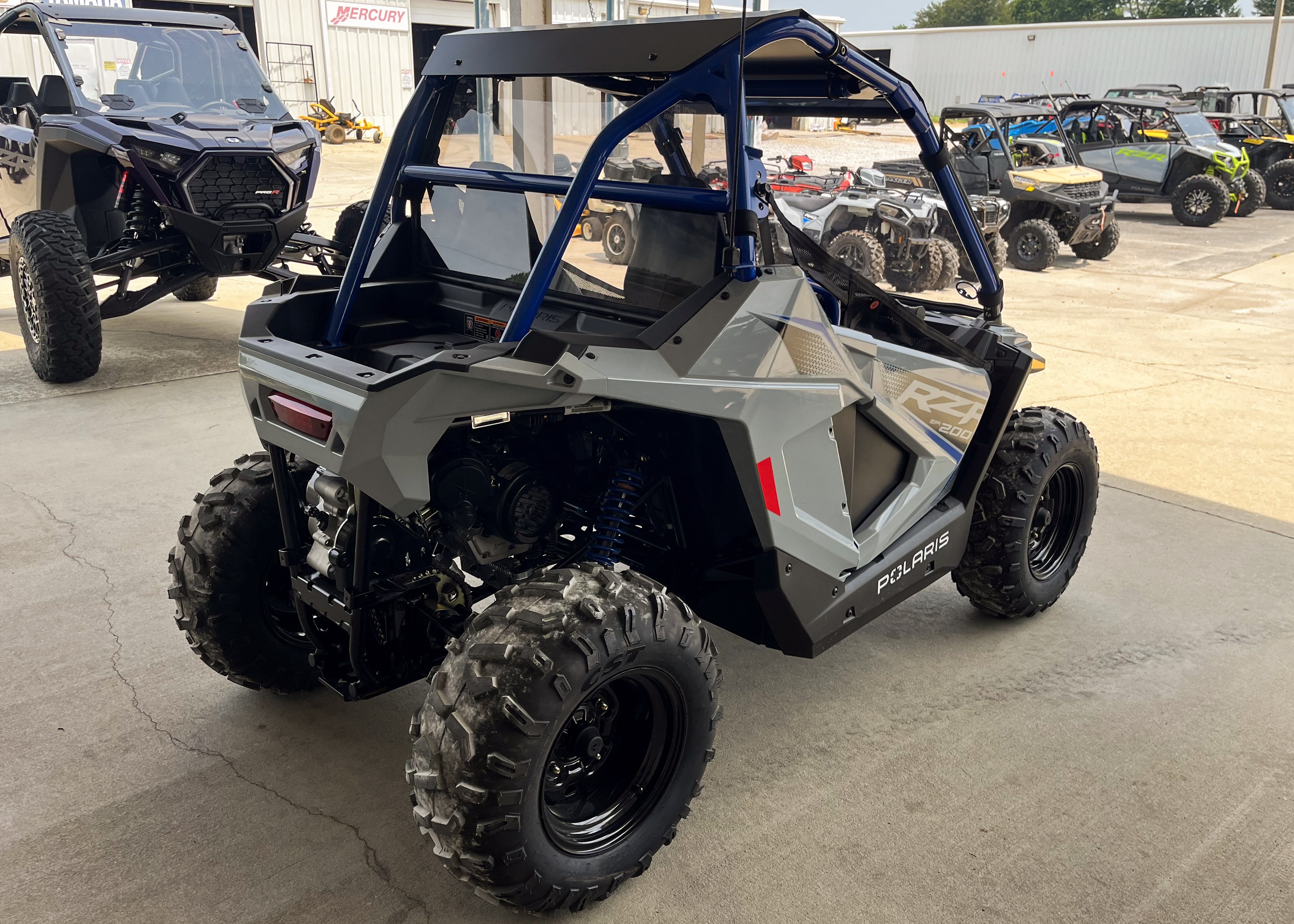 2026 Polaris RZR 200 EFI 4