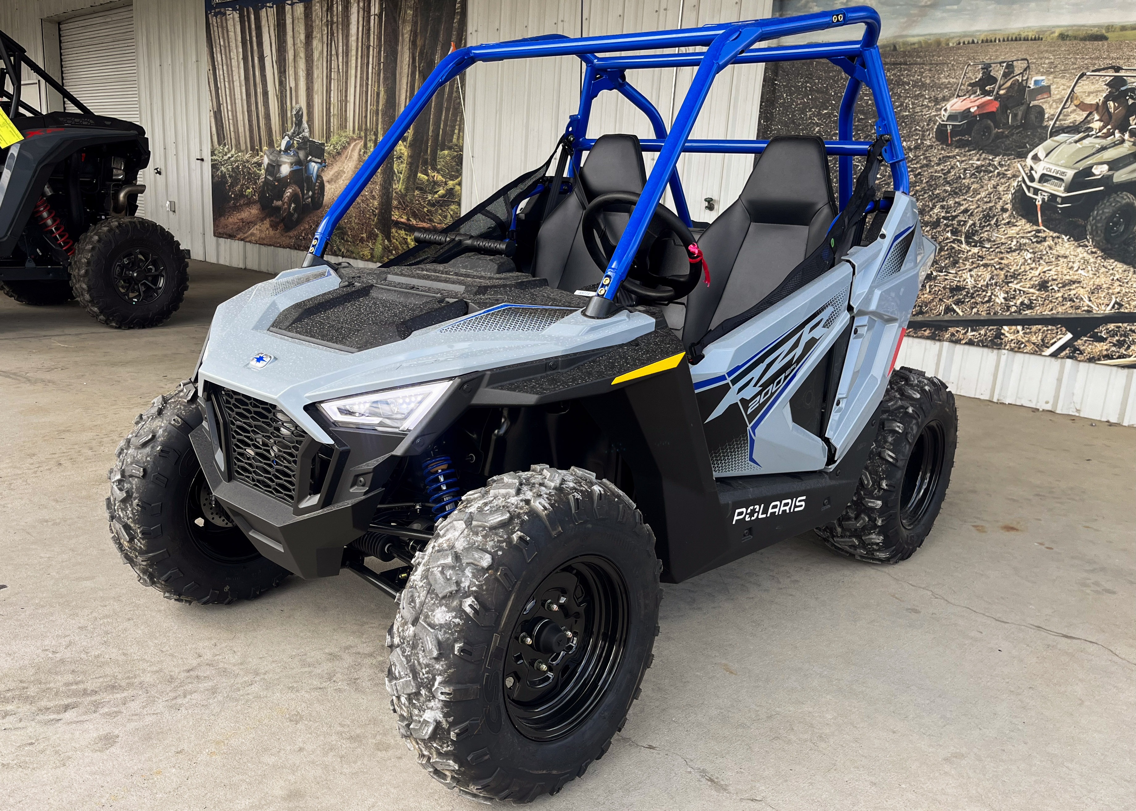 2026 Polaris RZR 200 EFI 6