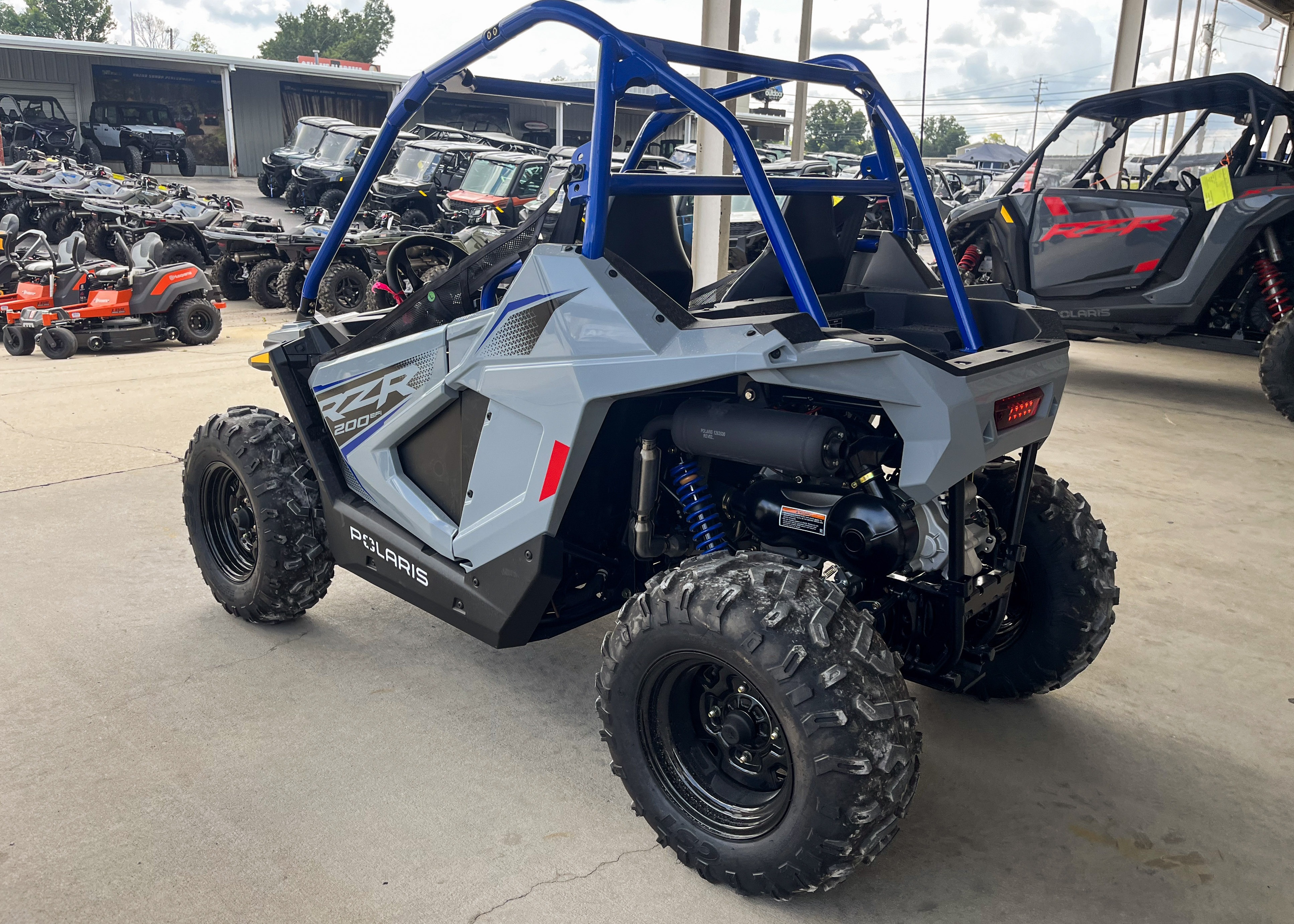 2026 Polaris RZR 200 EFI 5