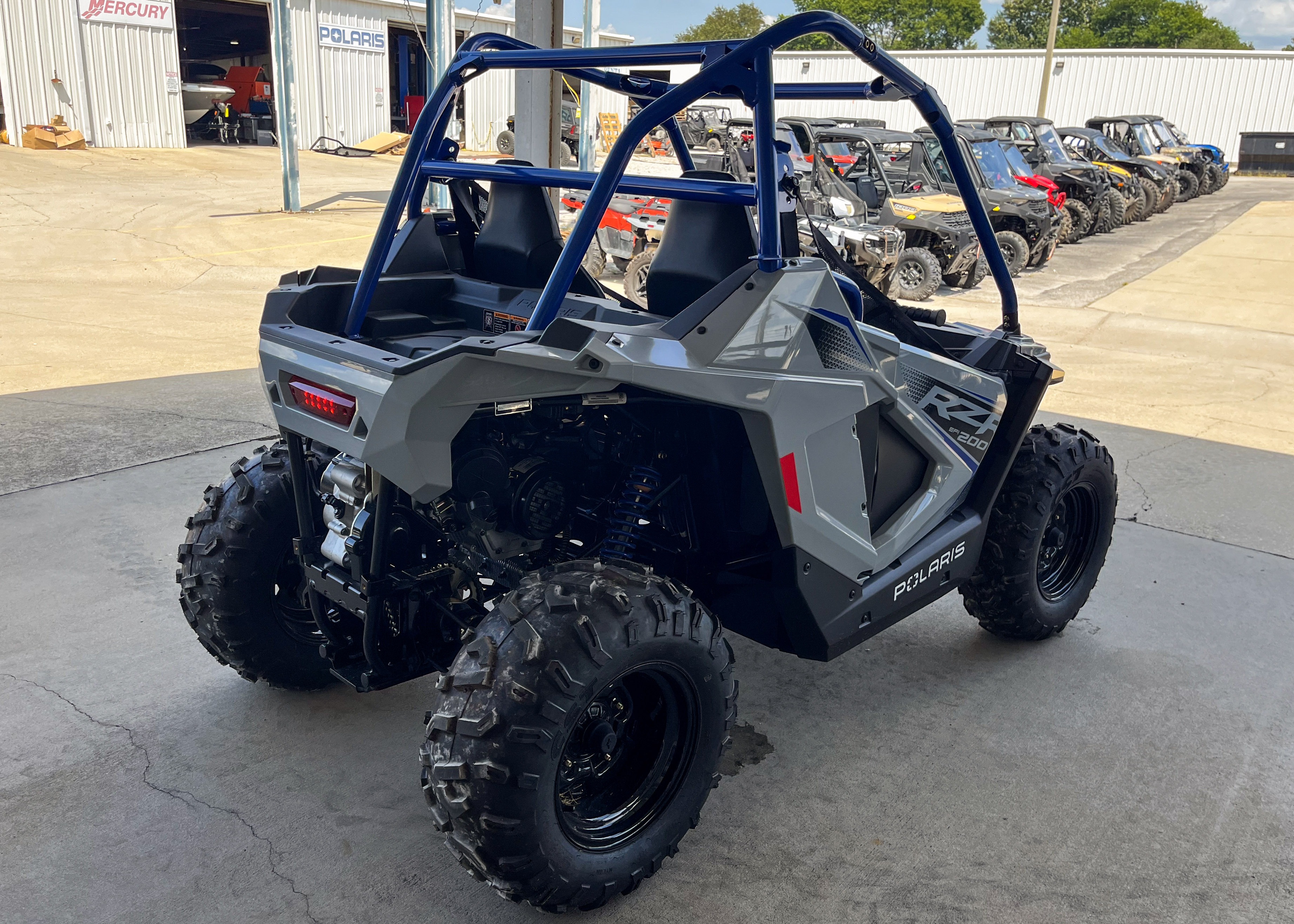 2026 Polaris RZR 200 EFI 4