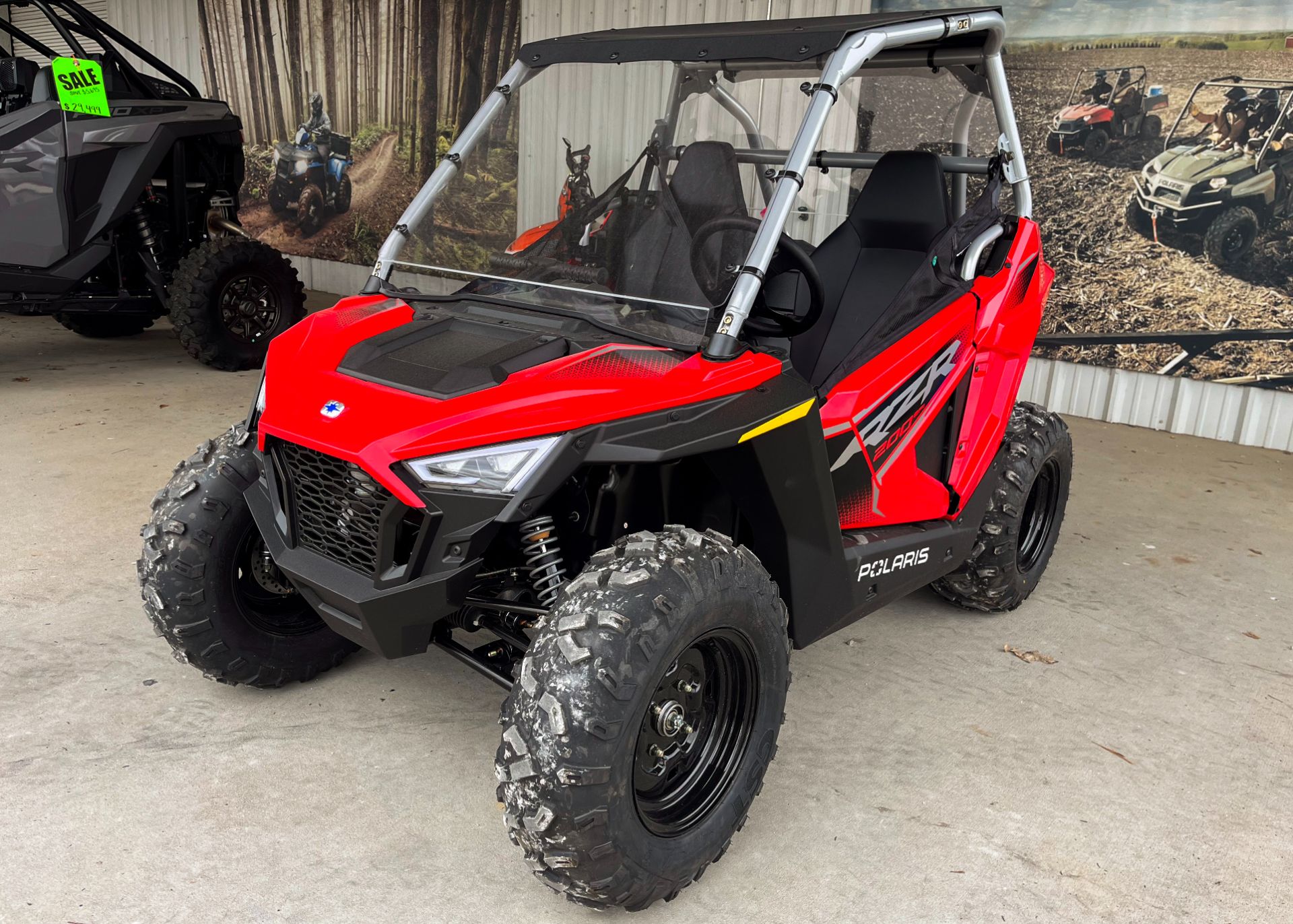 2026 Polaris RZR 200 EFI 6