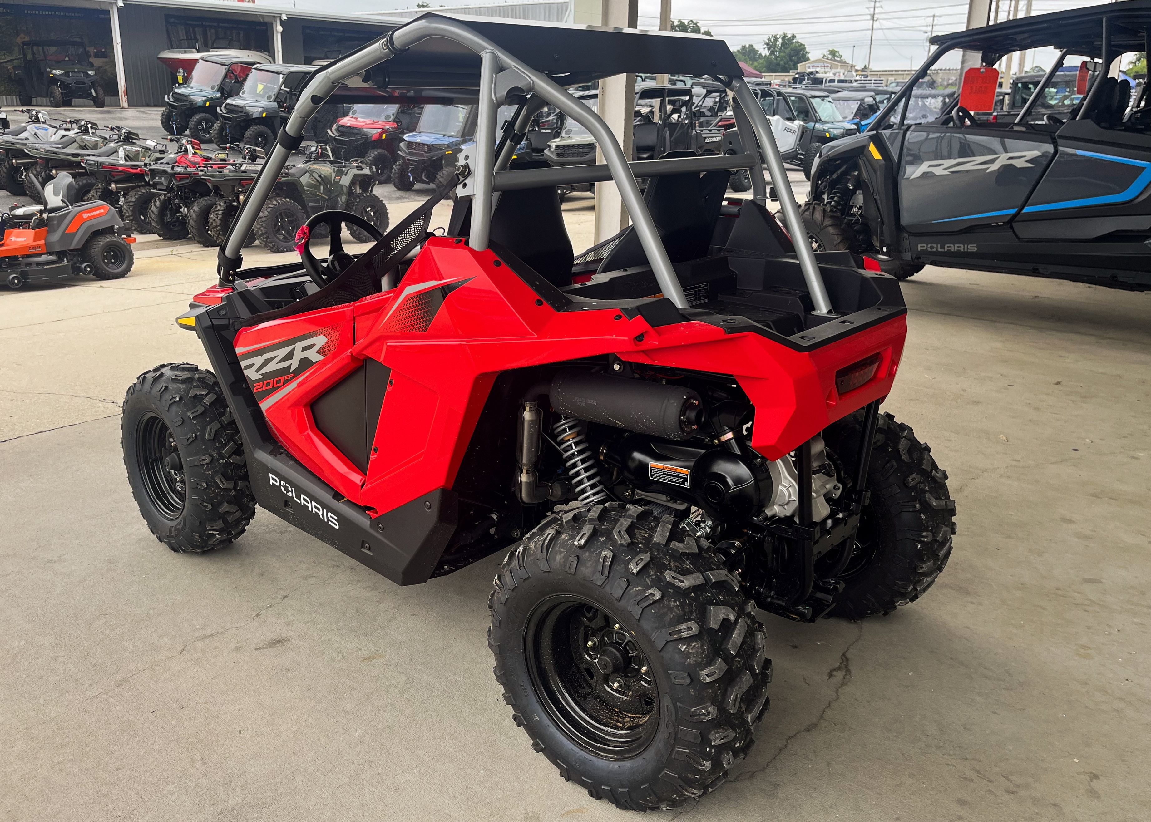 2026 Polaris RZR 200 EFI 5