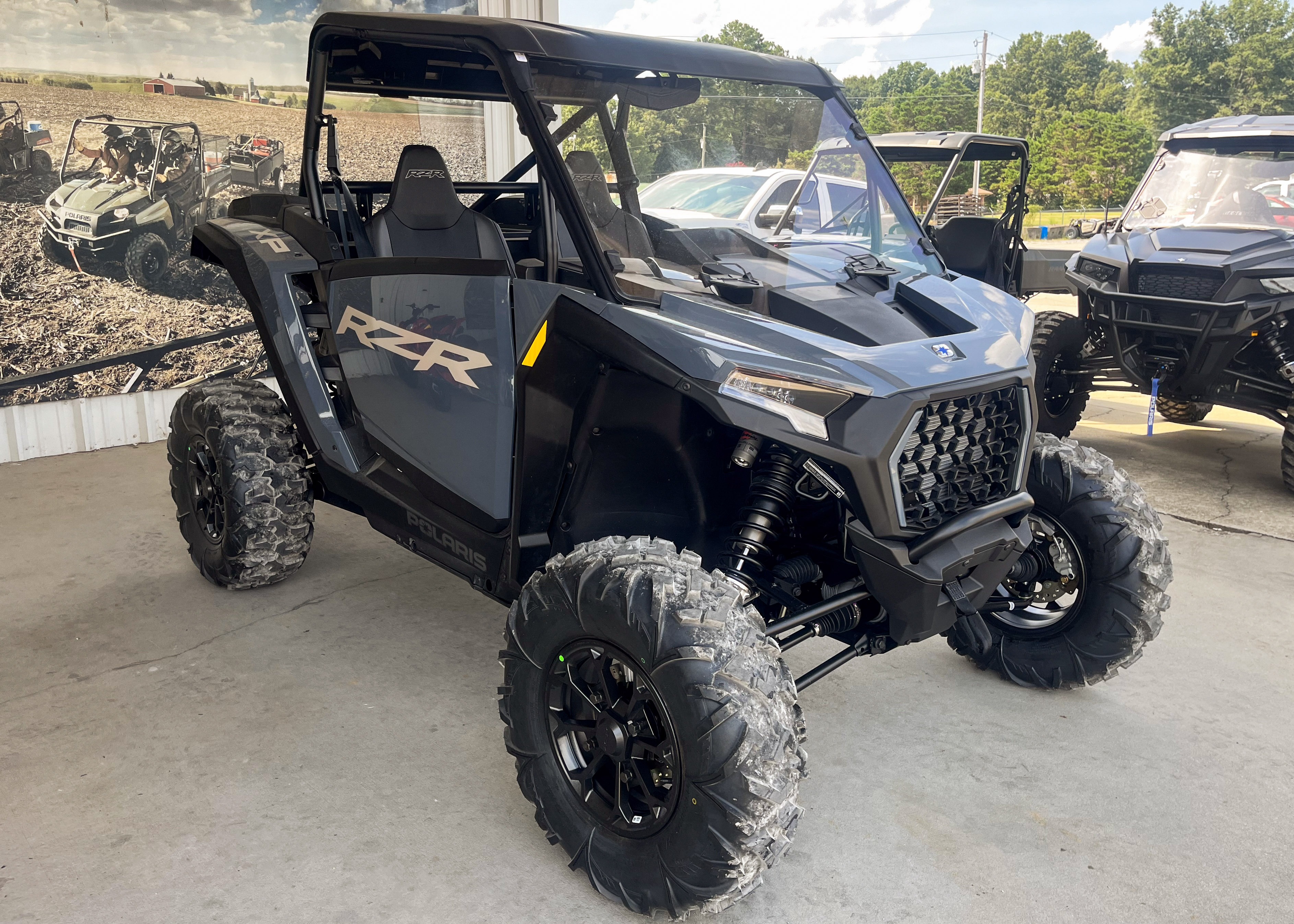 2027 Polaris RZR XP 1000 Sport 3