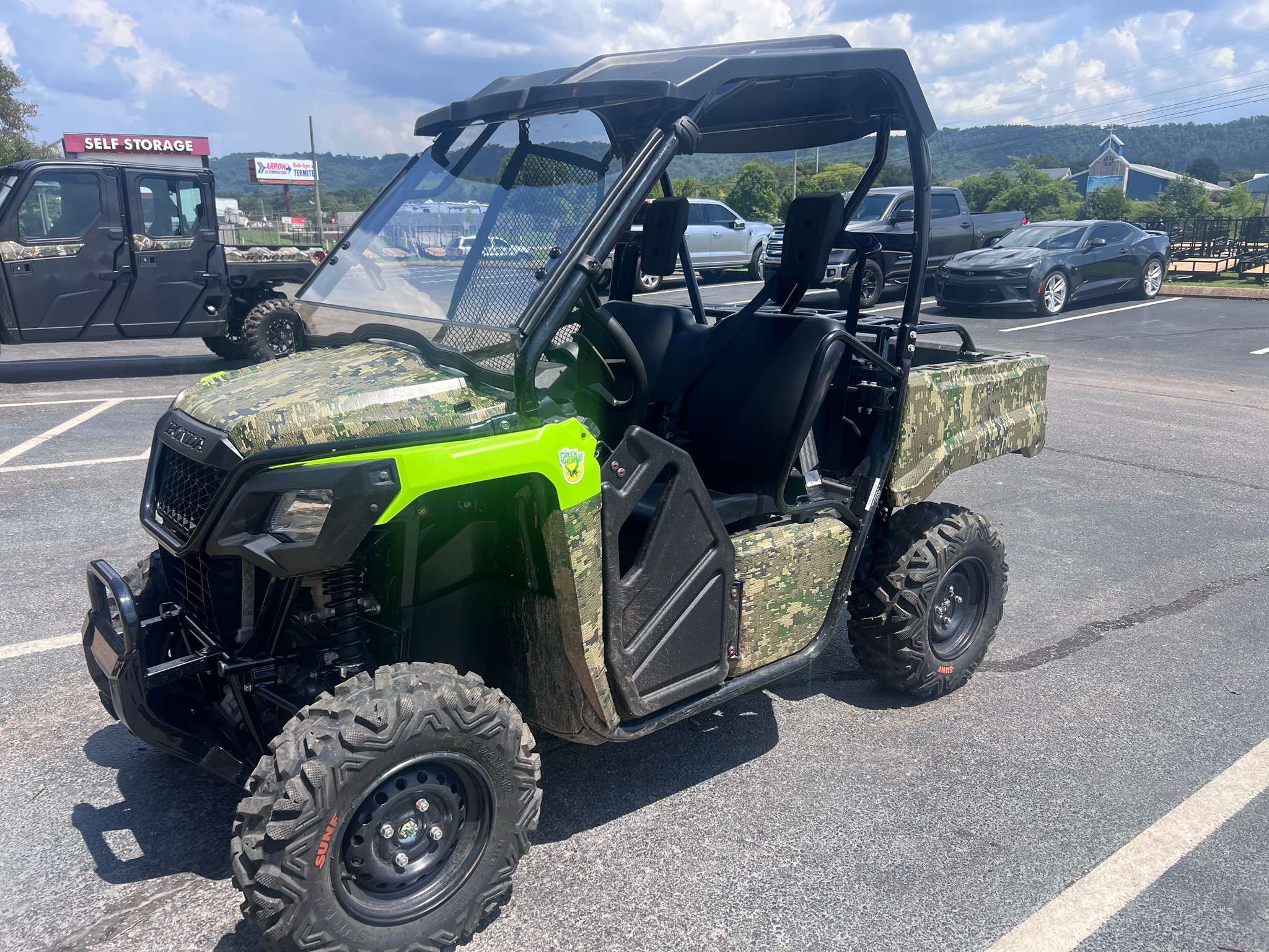 2023 Honda Pioneer 520 1