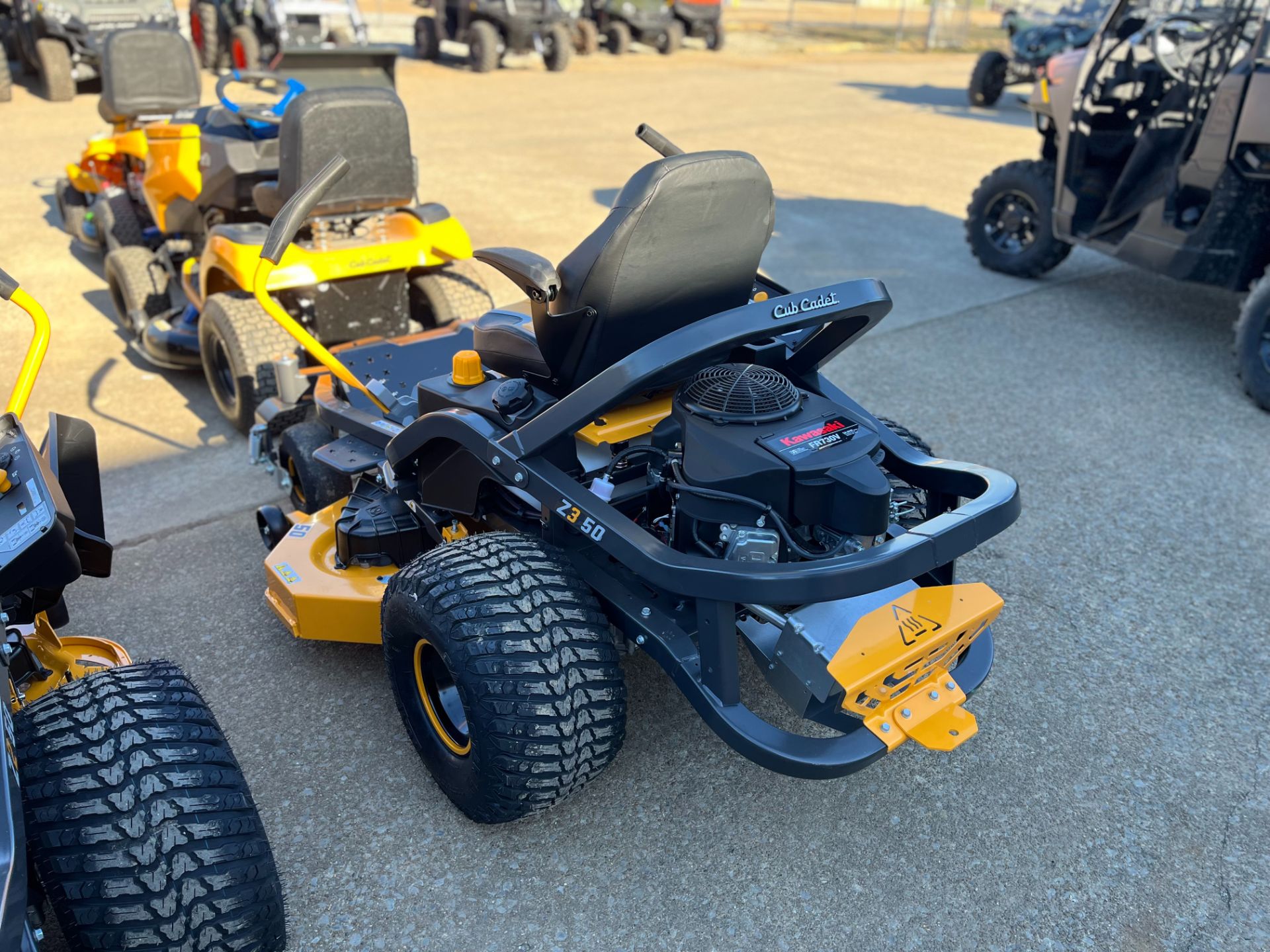 New Cub Cadet Z3 50 in. Kawasaki FR730V 24 hp, Ooltewah TN | Specs