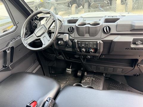 2027 Polaris Ranger Crew XP 1000 Cab 2