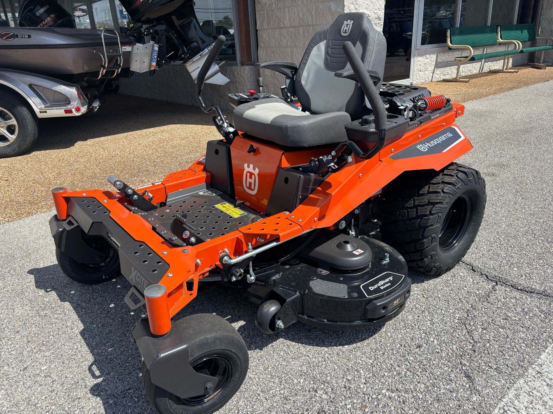 New 2024 Husqvarna XCITE Z375 54