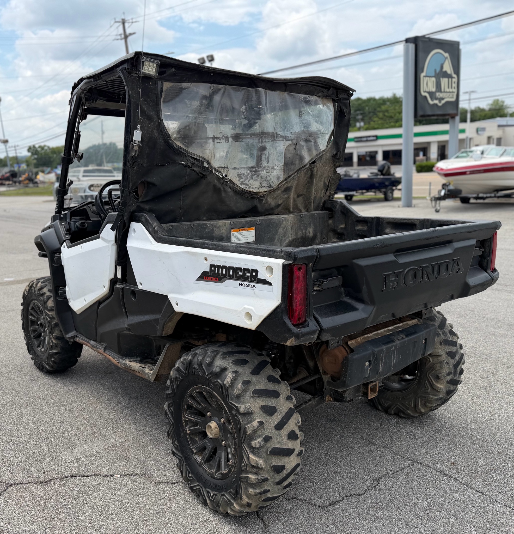 2020 Honda Pioneer 1000 Deluxe 3
