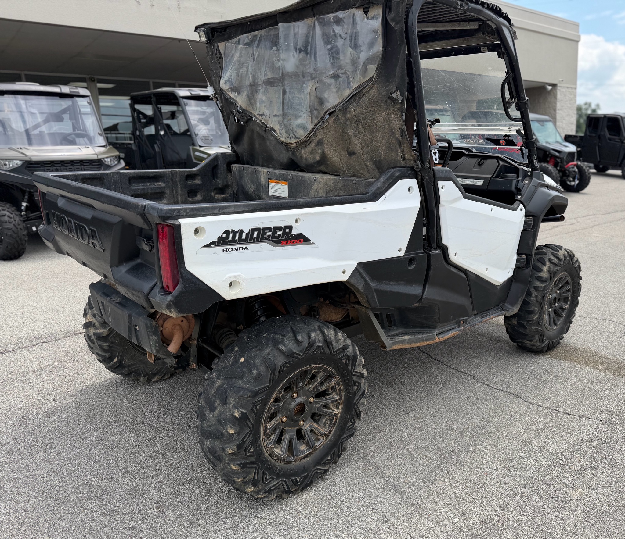 2020 Honda Pioneer 1000 Deluxe 4