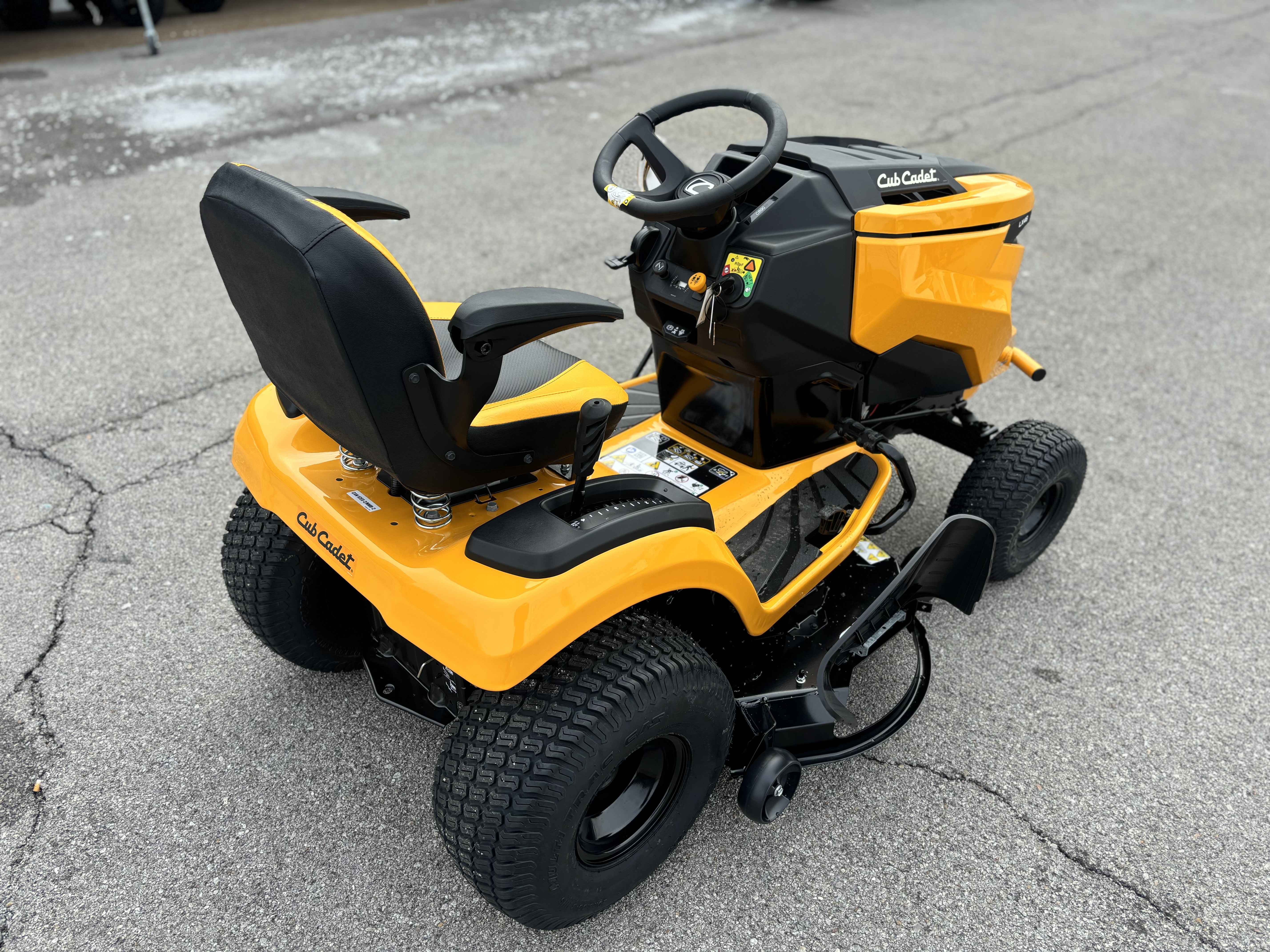New 2026 Cub Cadet XT2 LX46 46 in. Kohler 7000 Series HD 22 hp