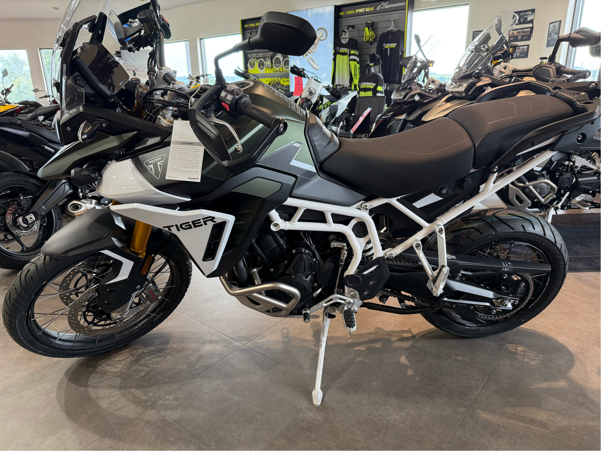2025 Triumph Tiger 900 Rally Pro in Belle Plaine, Minnesota - Photo 7
