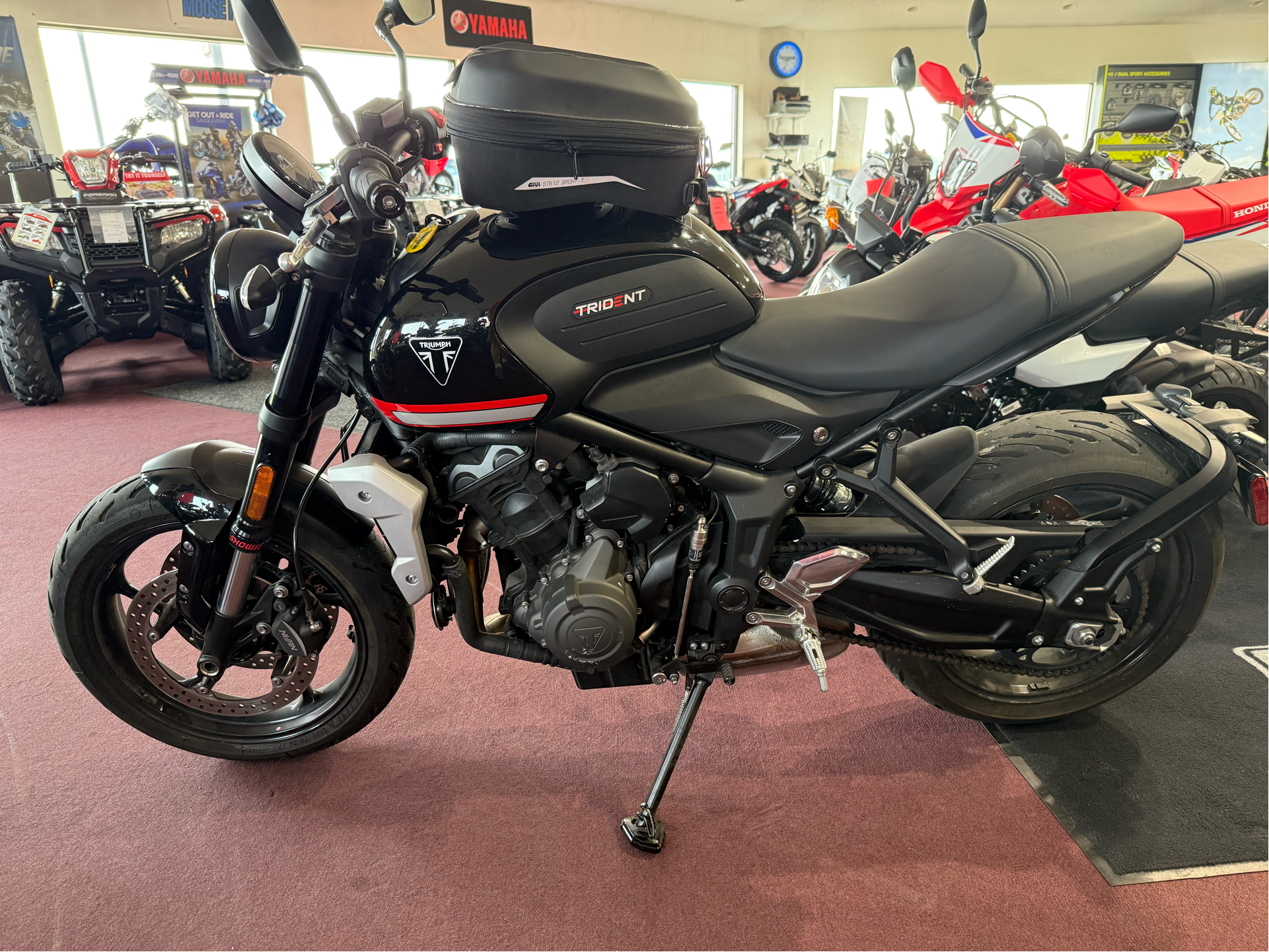 2023 Triumph Trident 660 in Belle Plaine, Minnesota - Photo 5