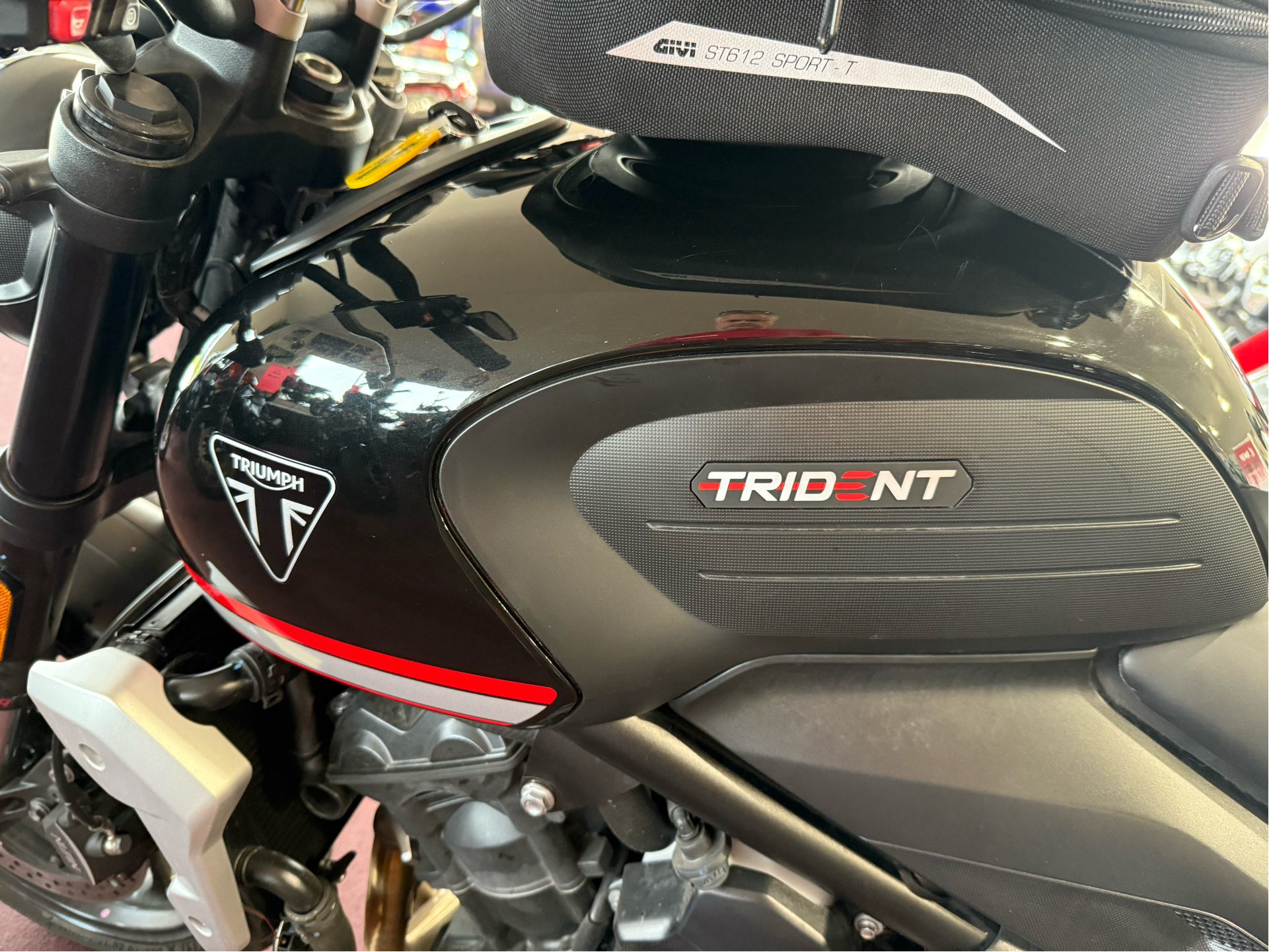 2023 Triumph Trident 660 in Belle Plaine, Minnesota - Photo 6