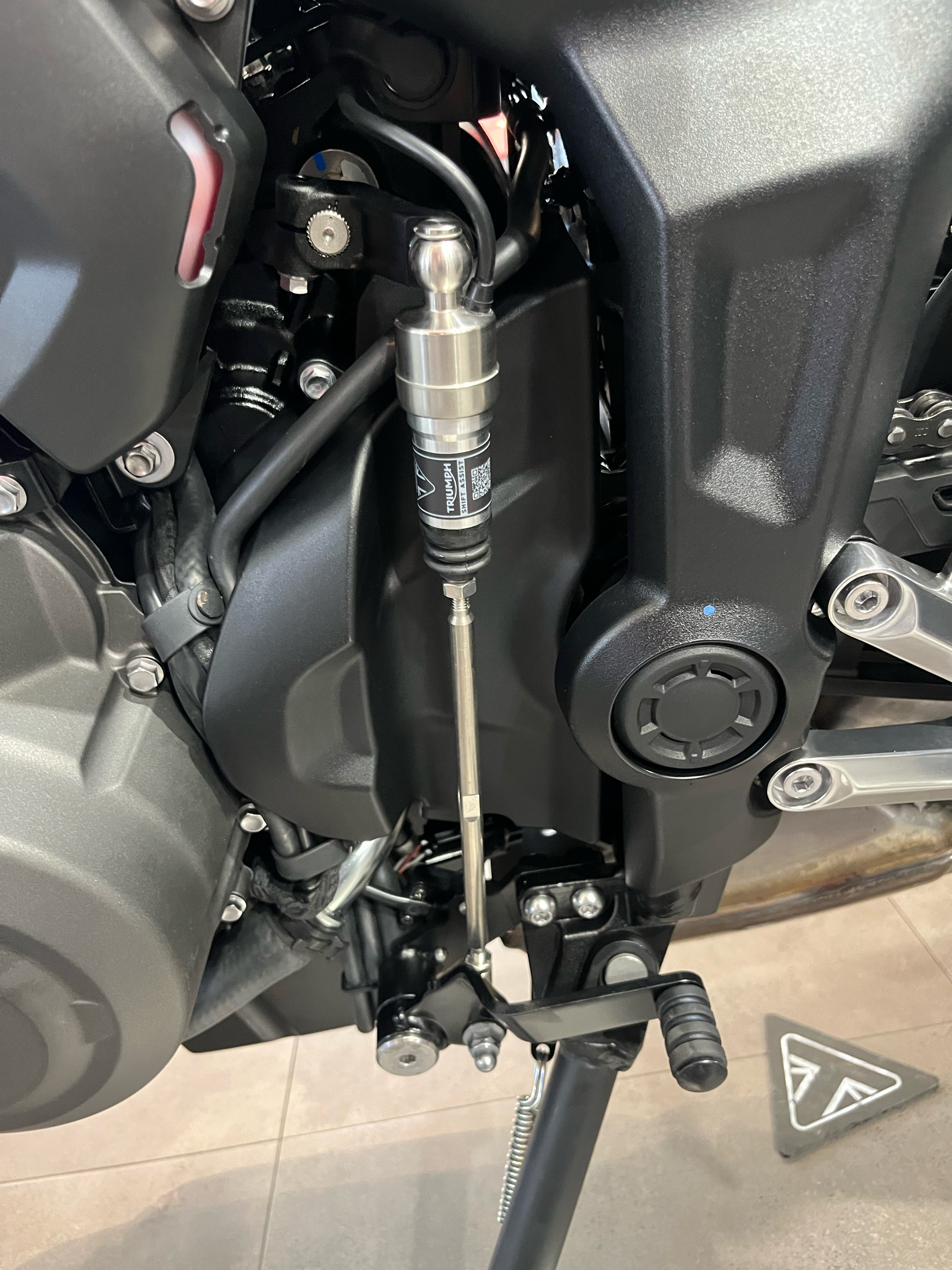 2025 Triumph Trident 660 in Belle Plaine, Minnesota - Photo 6