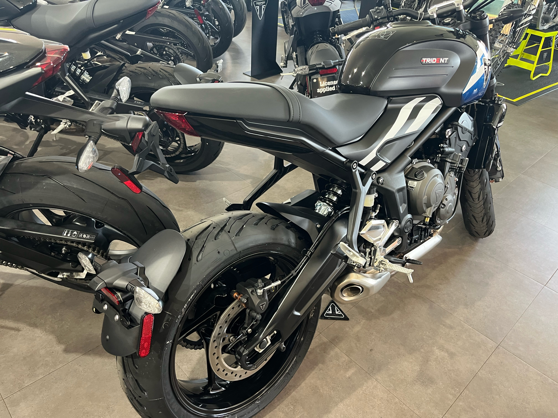 2025 Triumph Trident 660 in Belle Plaine, Minnesota - Photo 9