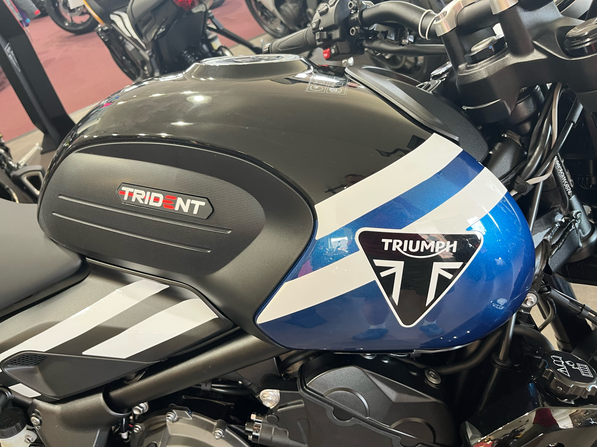 2025 Triumph Trident 660 in Belle Plaine, Minnesota - Photo 2