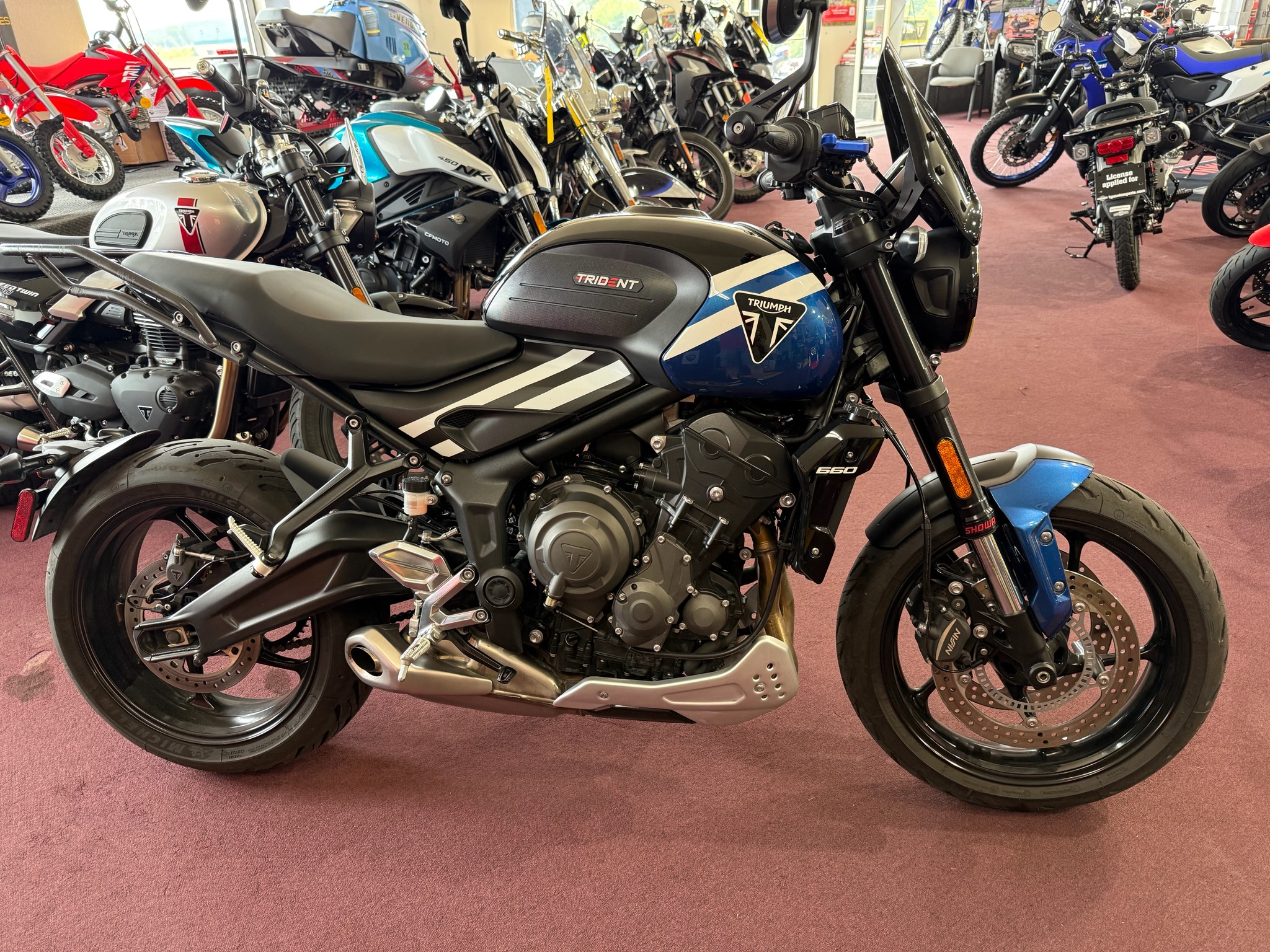2025 Triumph Trident 660 1