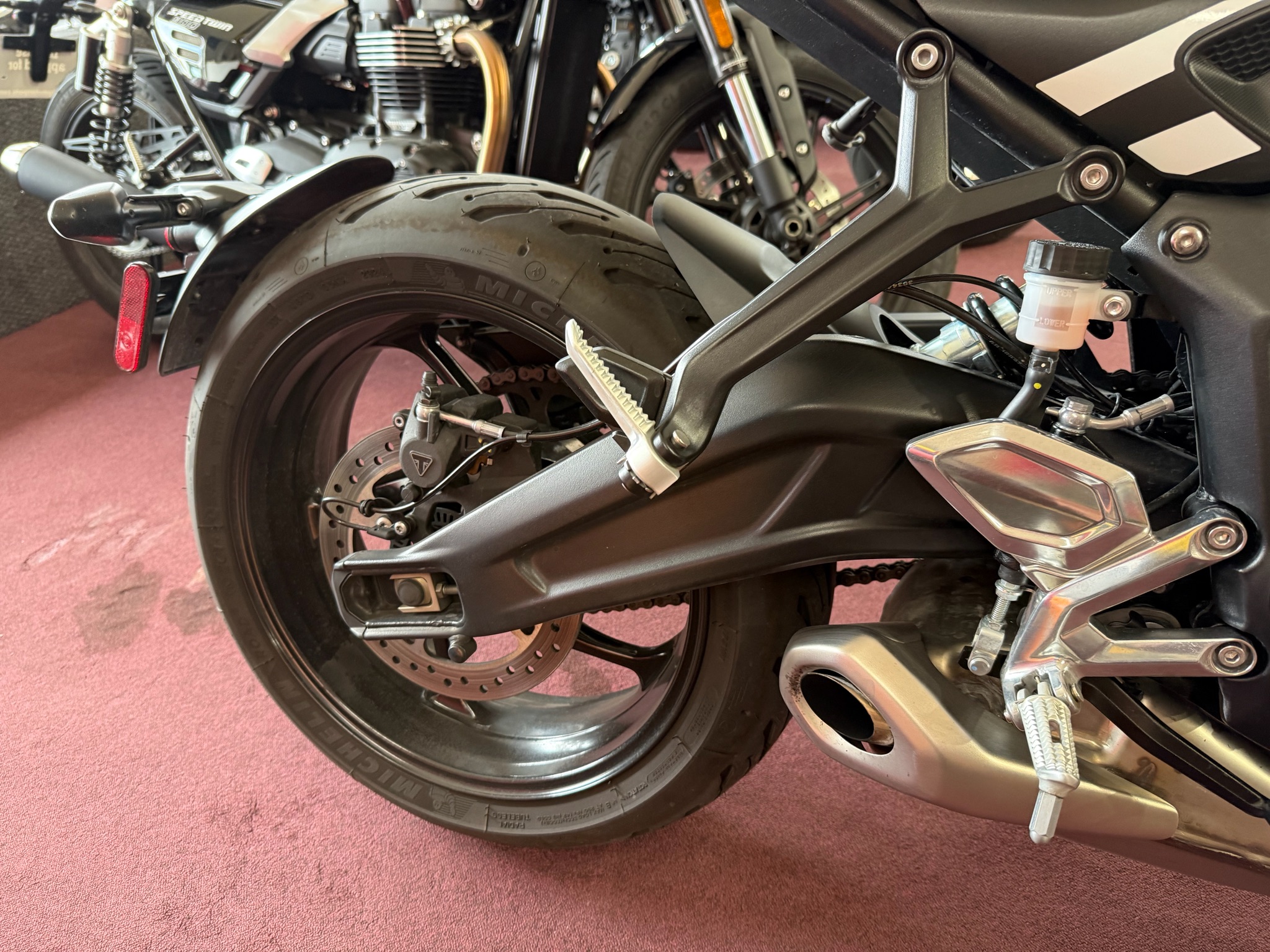 2025 Triumph Trident 660 4
