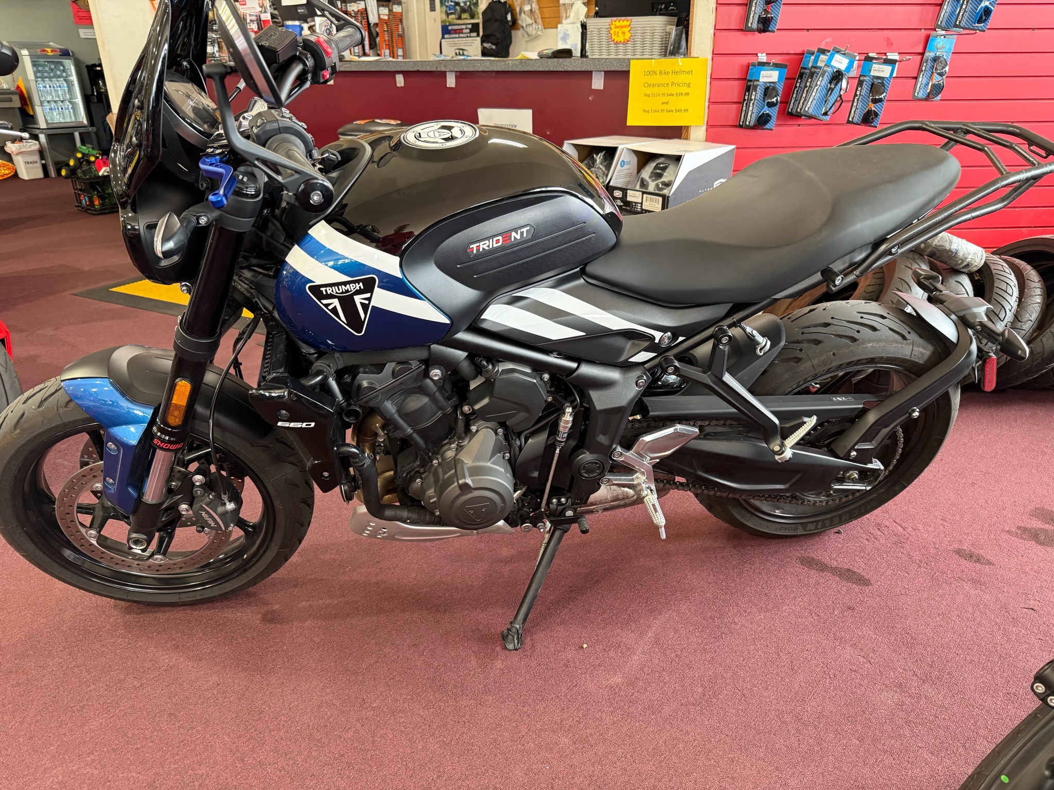 2025 Triumph Trident 660 8