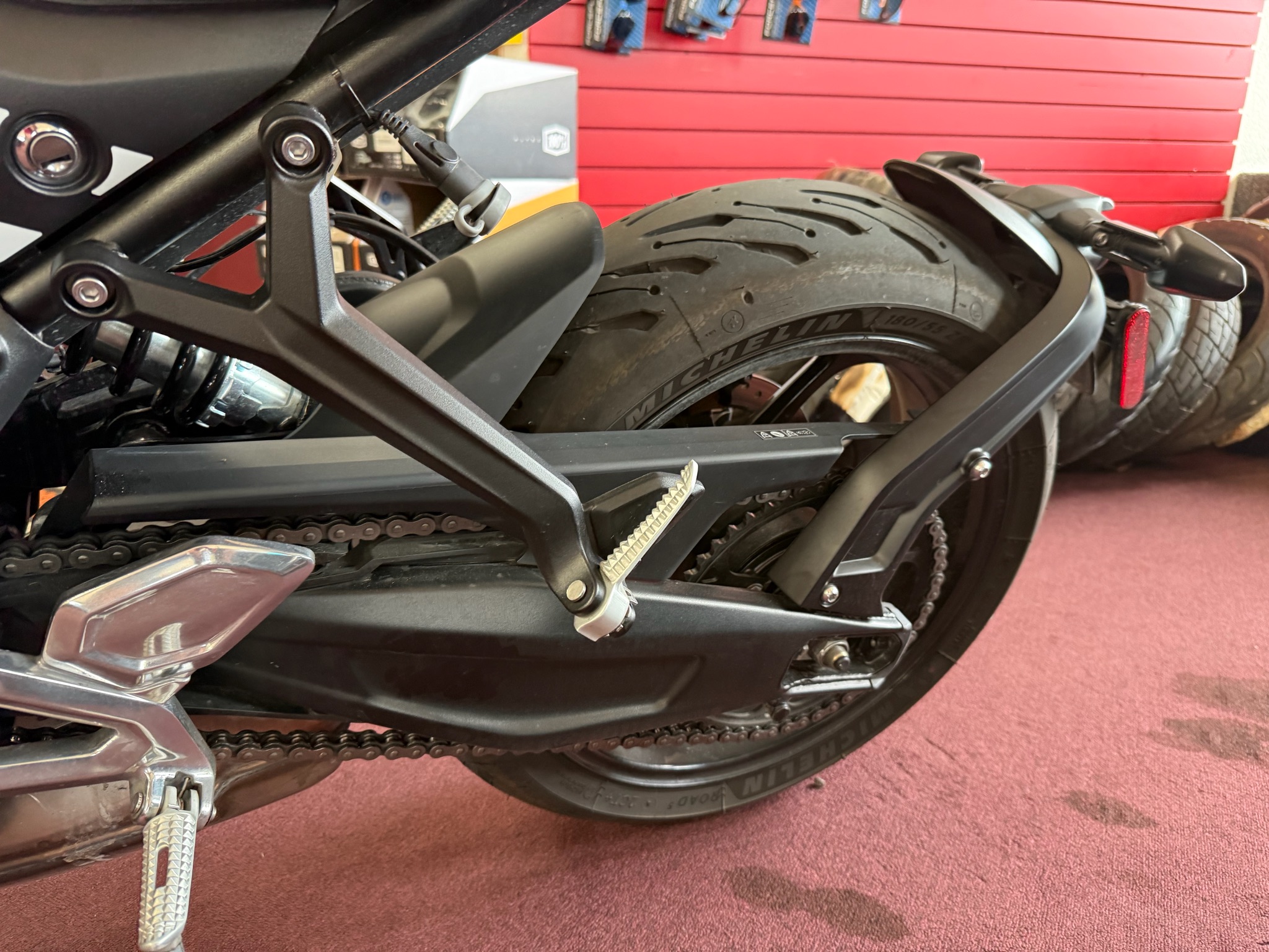 2025 Triumph Trident 660 12