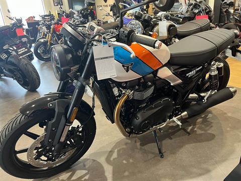 2025 Triumph Speed Twin 900 in Belle Plaine, Minnesota - Photo 2