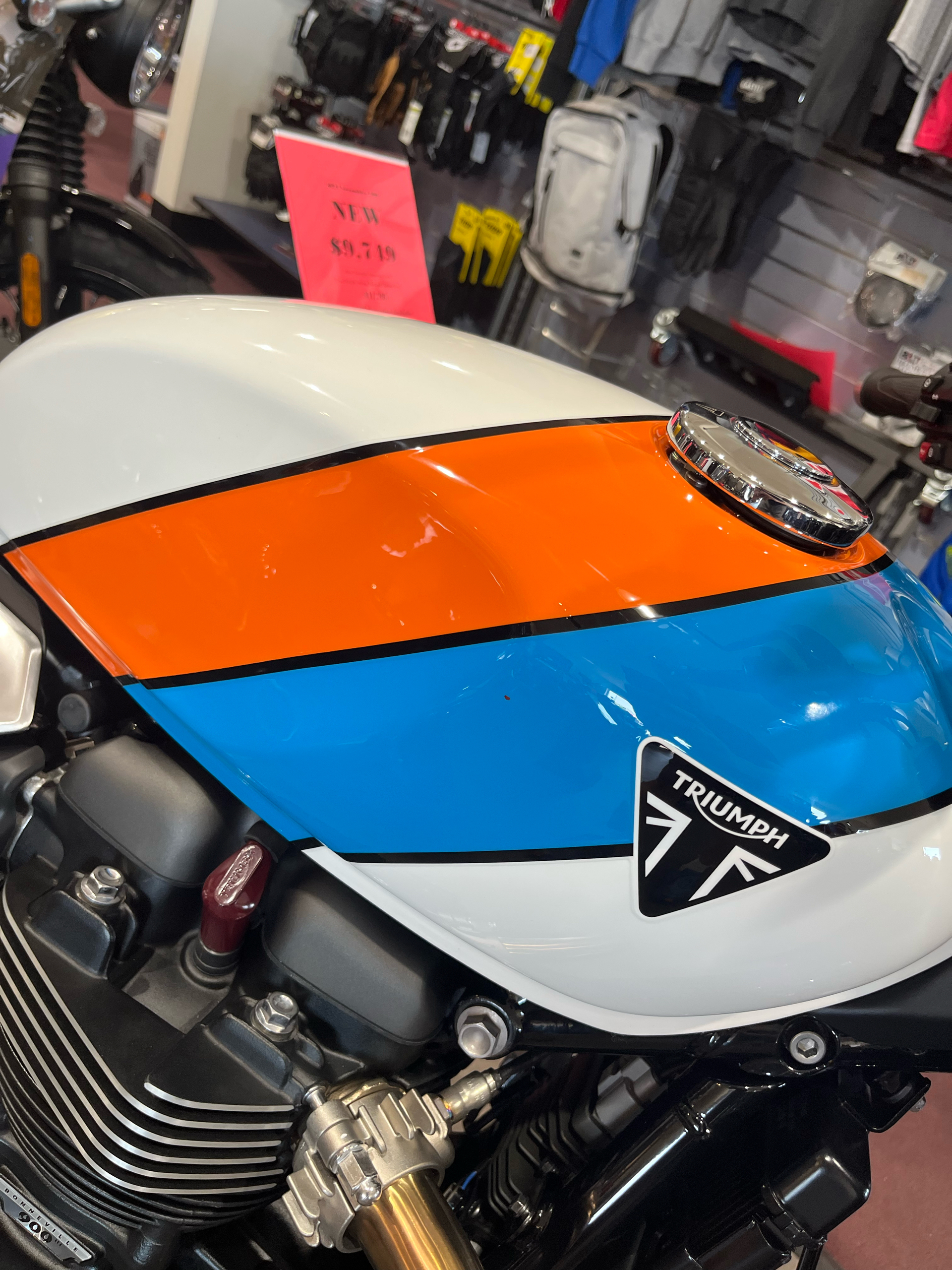 2025 Triumph Speed Twin 900 in Belle Plaine, Minnesota - Photo 5