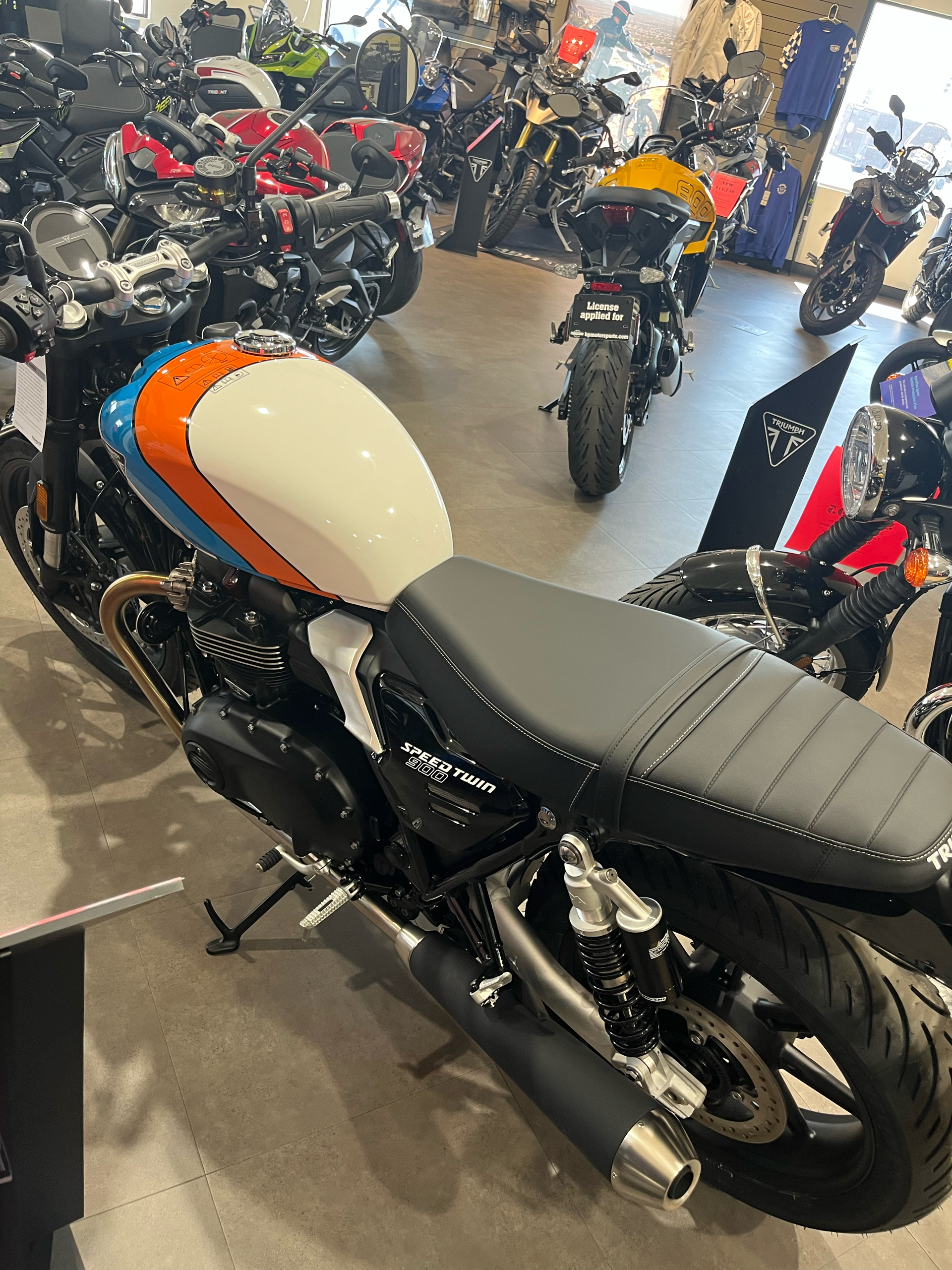 2025 Triumph Speed Twin 900 in Belle Plaine, Minnesota - Photo 6