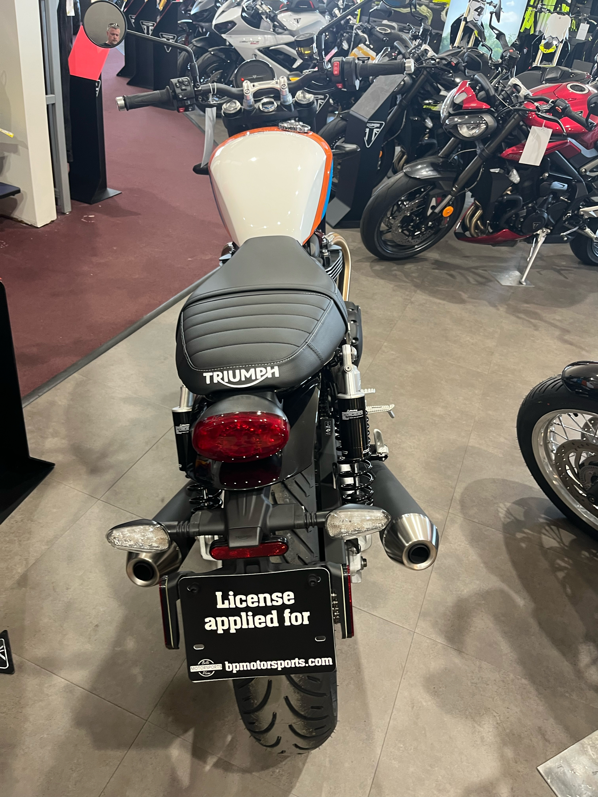 2025 Triumph Speed Twin 900 in Belle Plaine, Minnesota - Photo 7