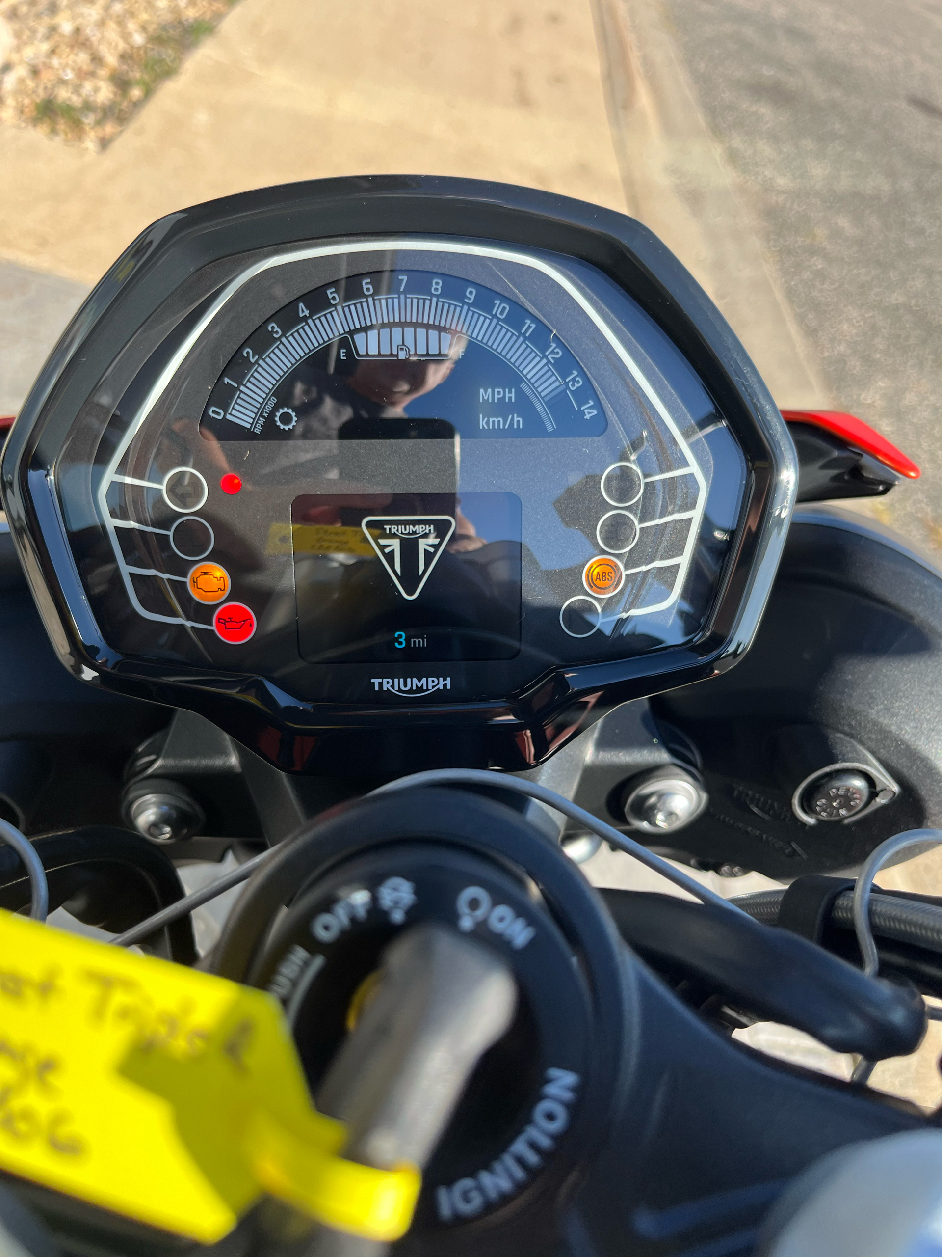 2025 Triumph Street Triple 765 R in Belle Plaine, Minnesota - Photo 9
