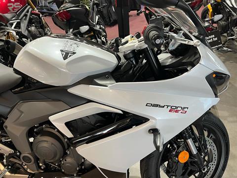 2025 Triumph Daytona 660 in Belle Plaine, Minnesota - Photo 2