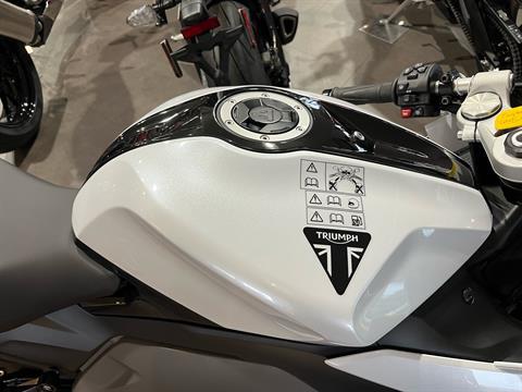 2025 Triumph Daytona 660 in Belle Plaine, Minnesota - Photo 3