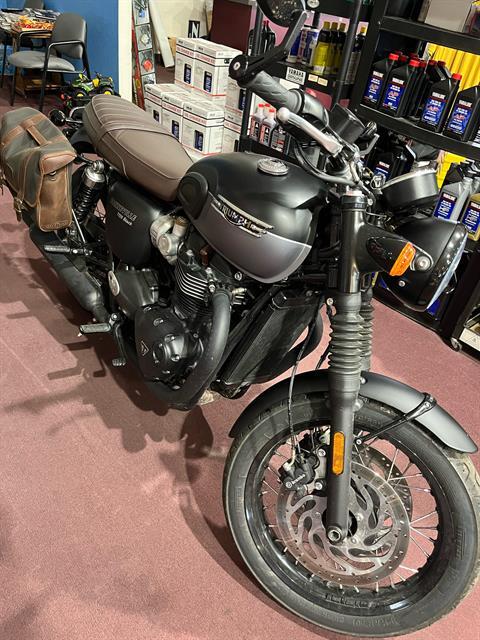2022 Triumph Bonneville T120 Black in Belle Plaine, Minnesota