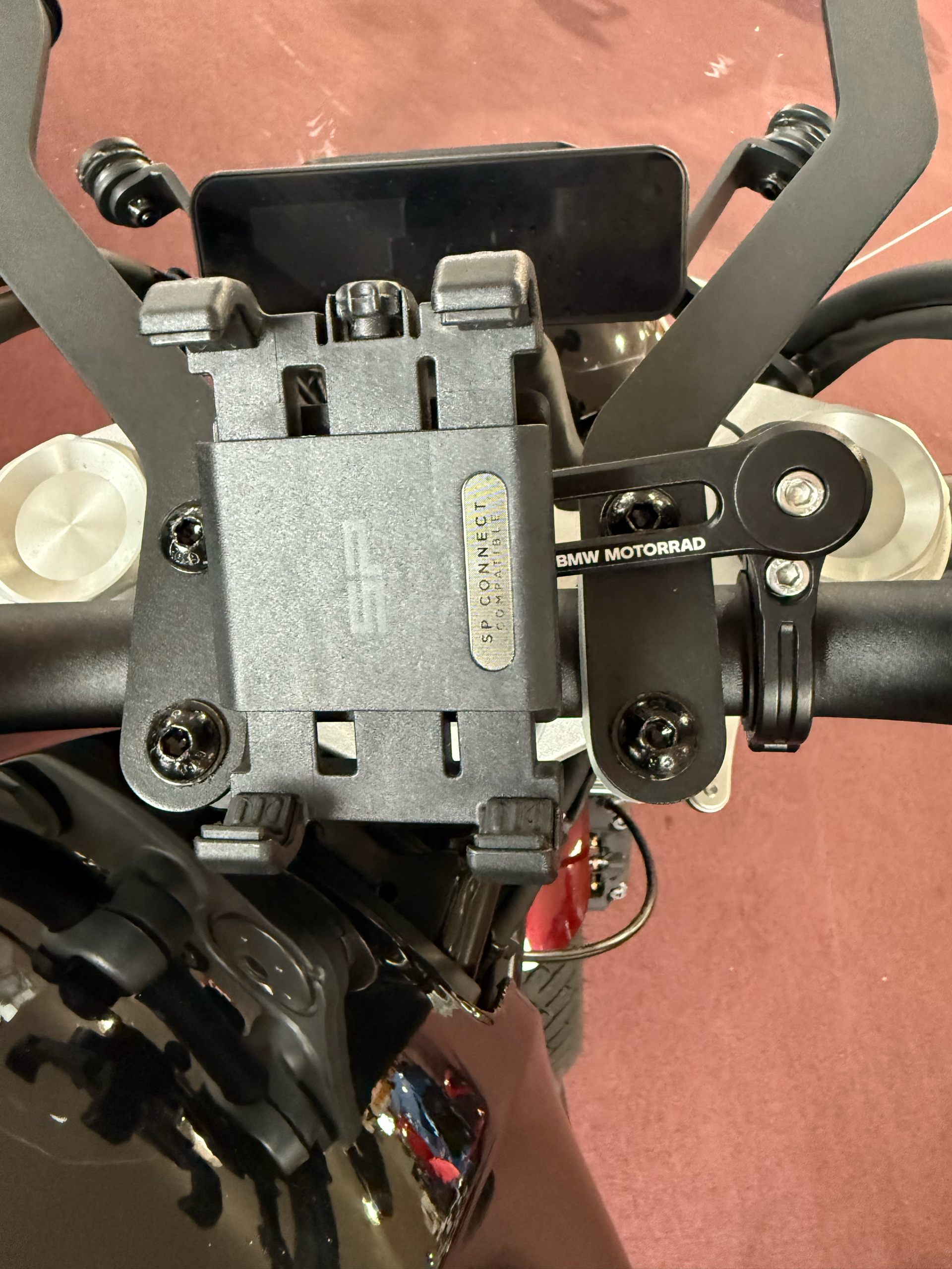 2024 BMW R 12 in Belle Plaine, Minnesota - Photo 10