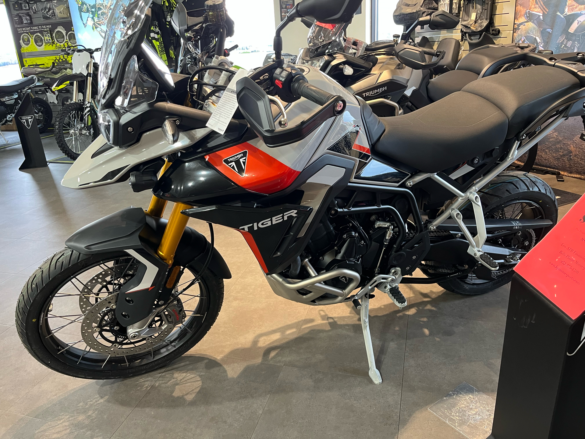 2025 Triumph Tiger 900 Rally Pro in Belle Plaine, Minnesota - Photo 5